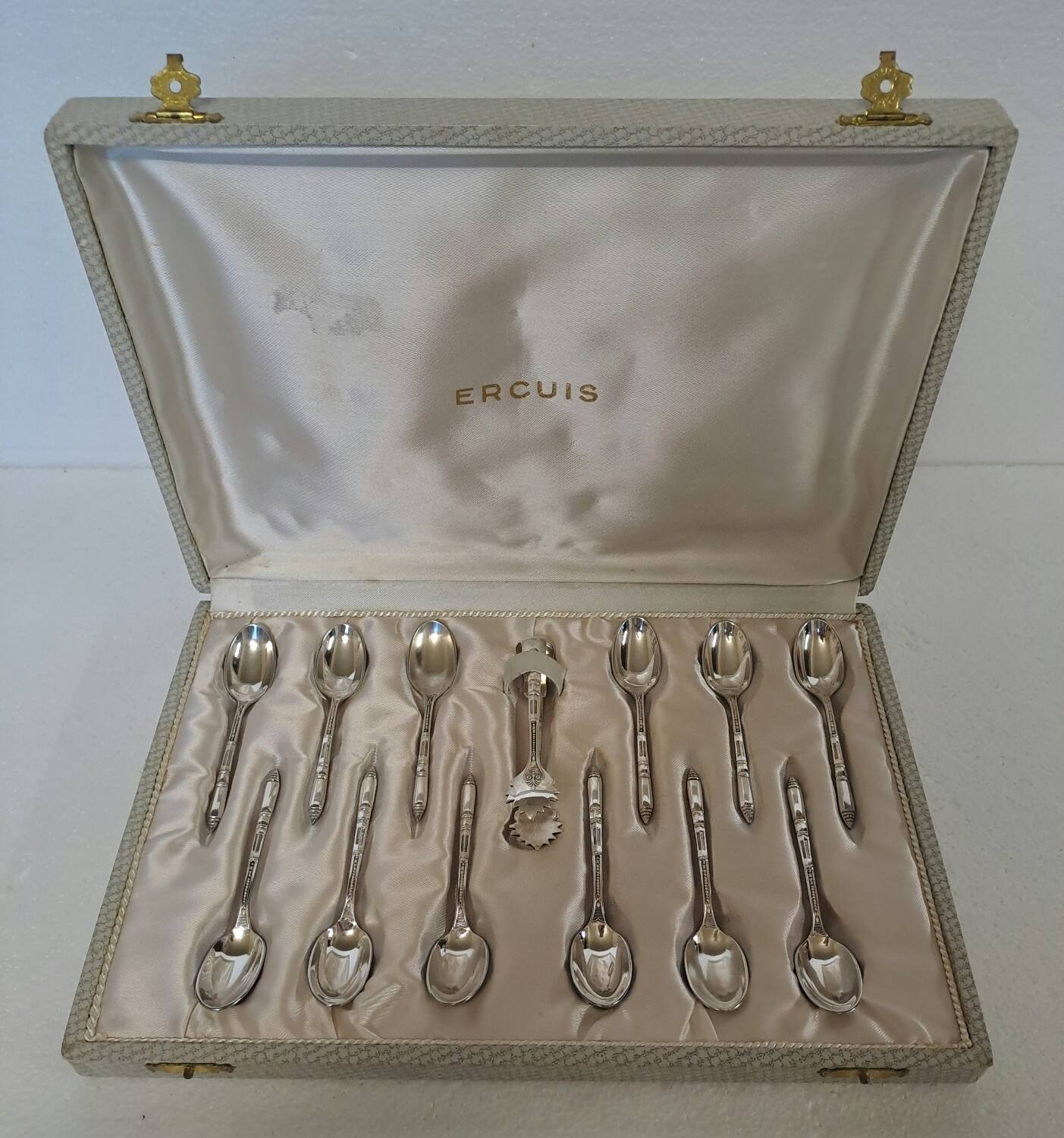 Box of 12 mocha spoons and 1 sugar tongs Ercuis silver metal