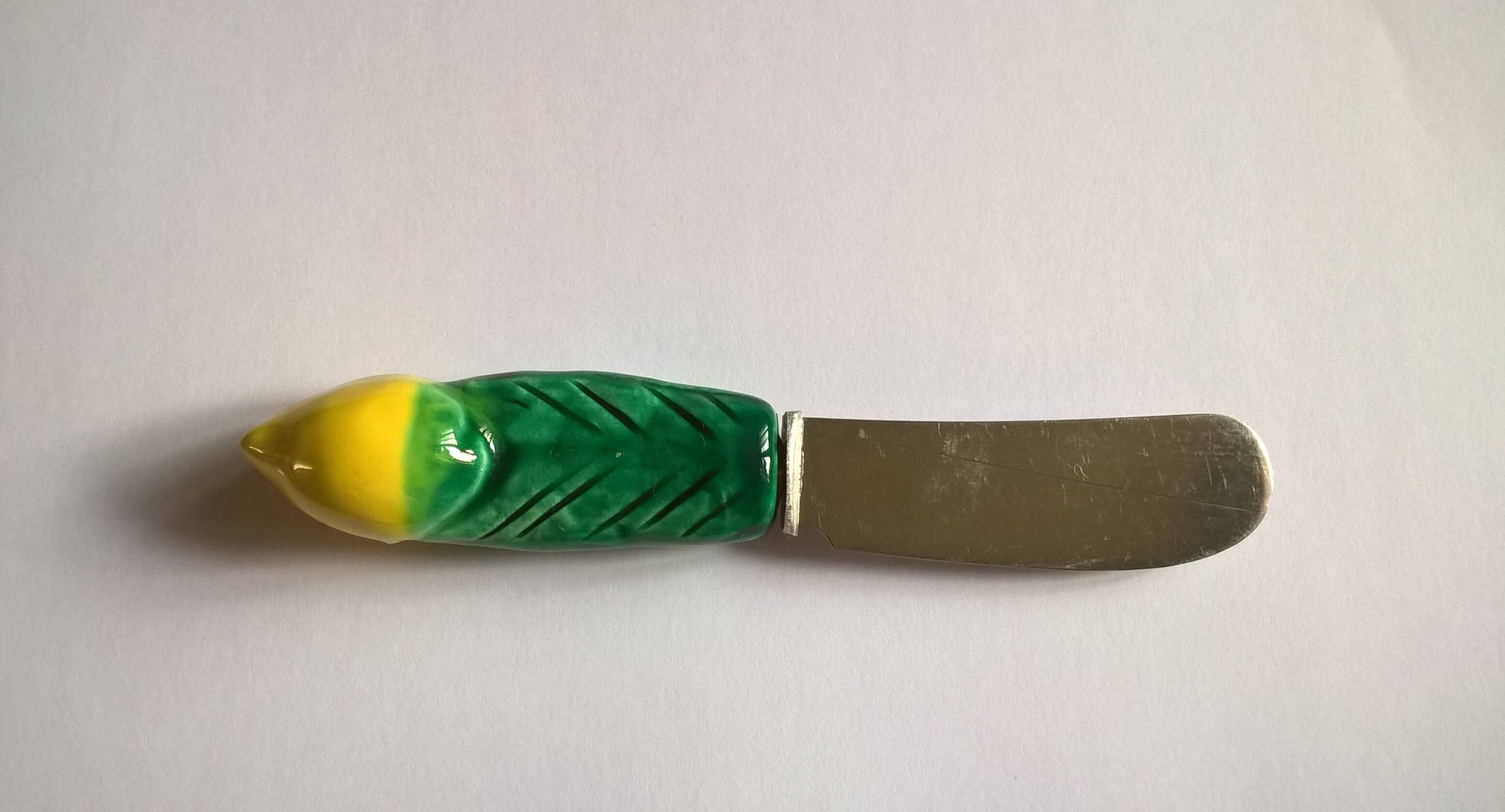 Vallauris slip butter knife