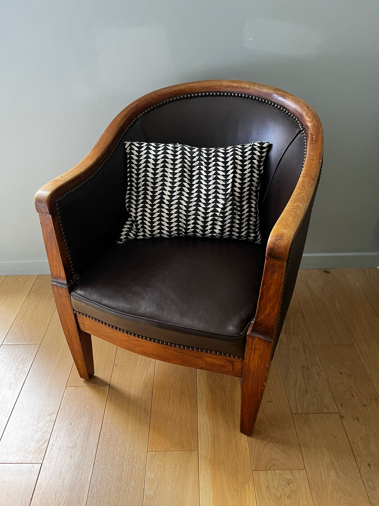 Fauteuil club art deco cuir