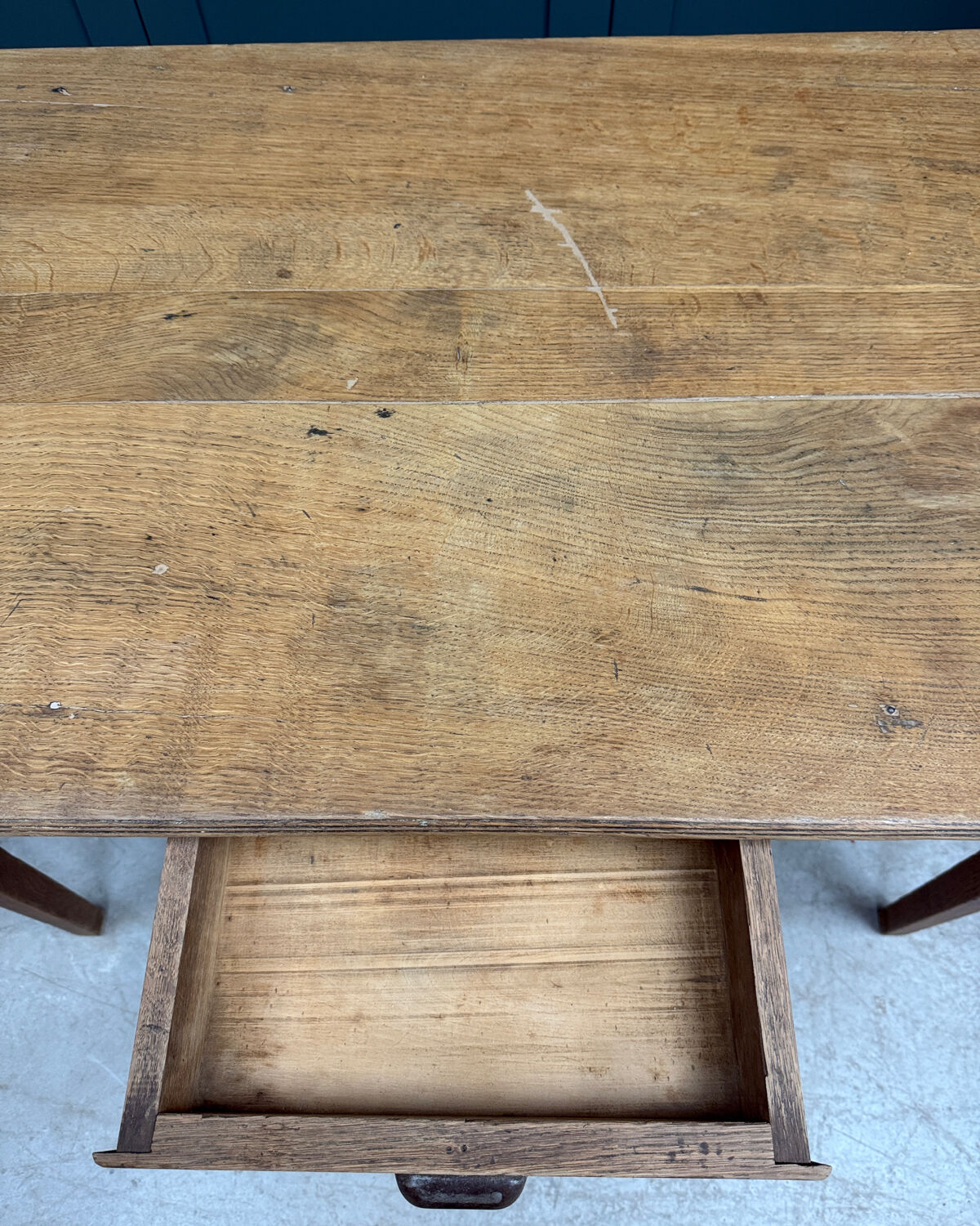 Small farmhouse table (renovated)