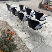 Chaises 3207 -Arne Jacobsen pour Fritz Hansen-Danemark