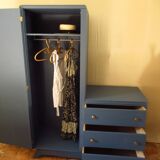 Armoire parisienne asymétrique
