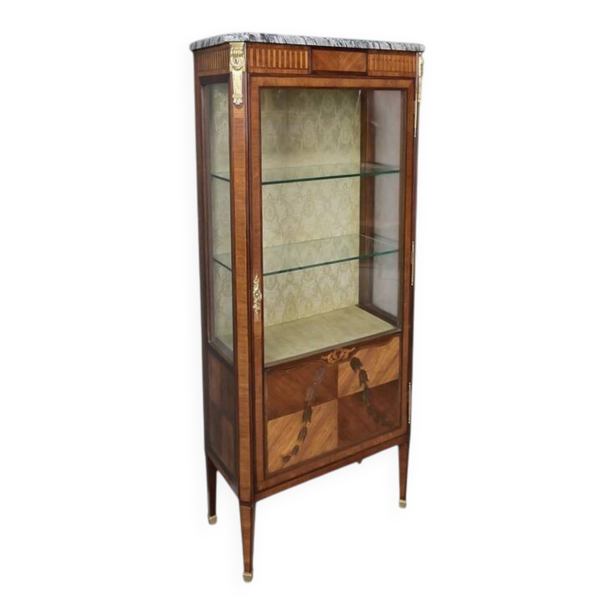 Vitrine en marqueterie de bois de rose et acajou, style Louis XVI – début XXe