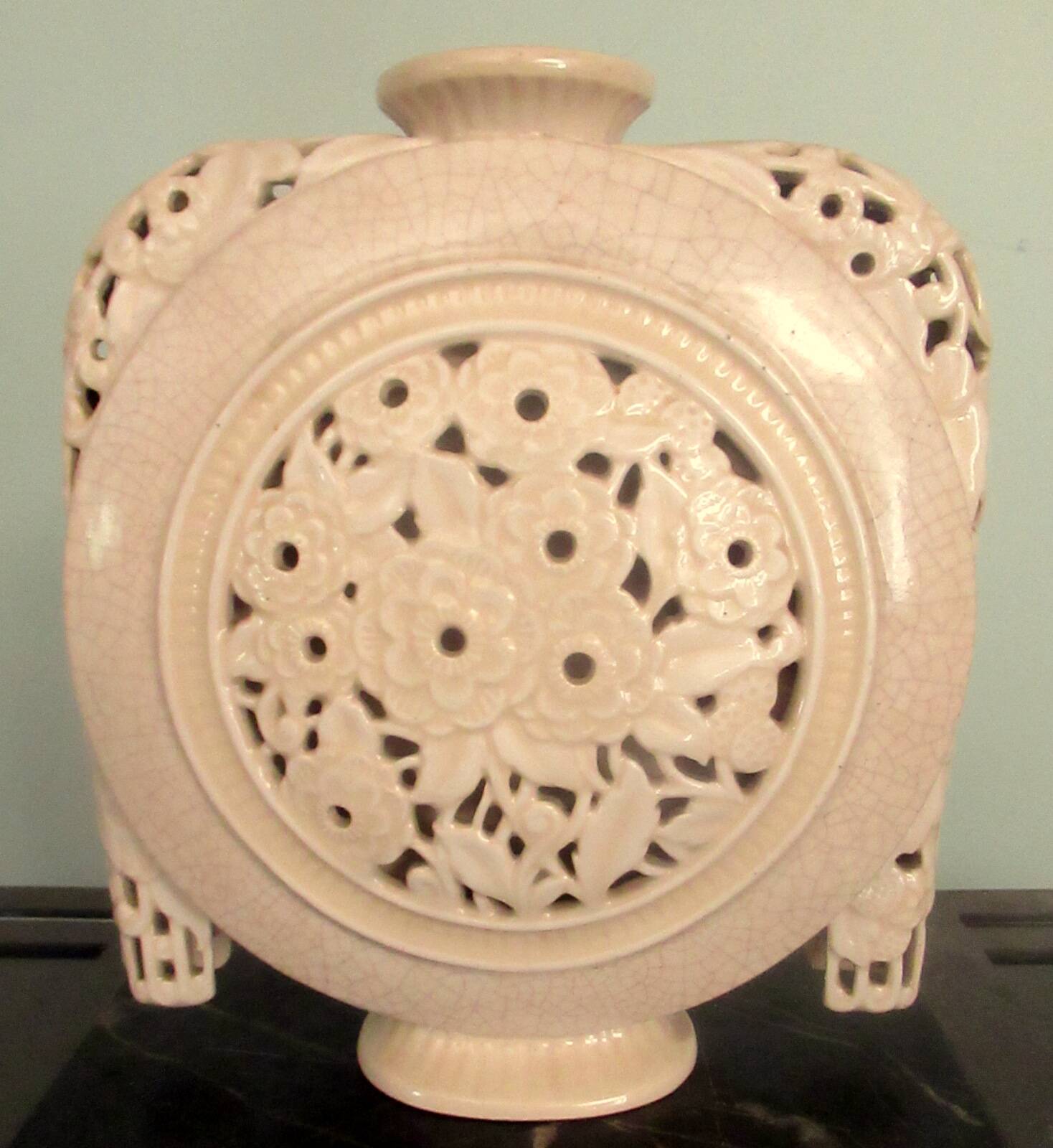 Crackle earthenware vase, Art Deco. Longwy?