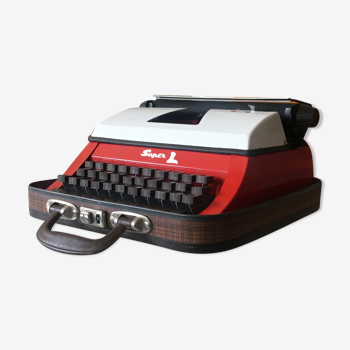 Lilliput typewriter