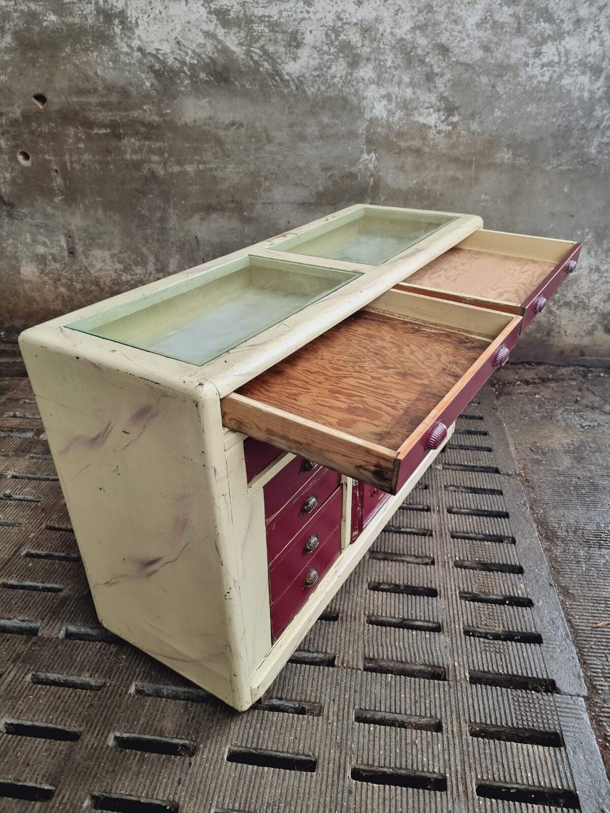 Antique counter drawercabinet