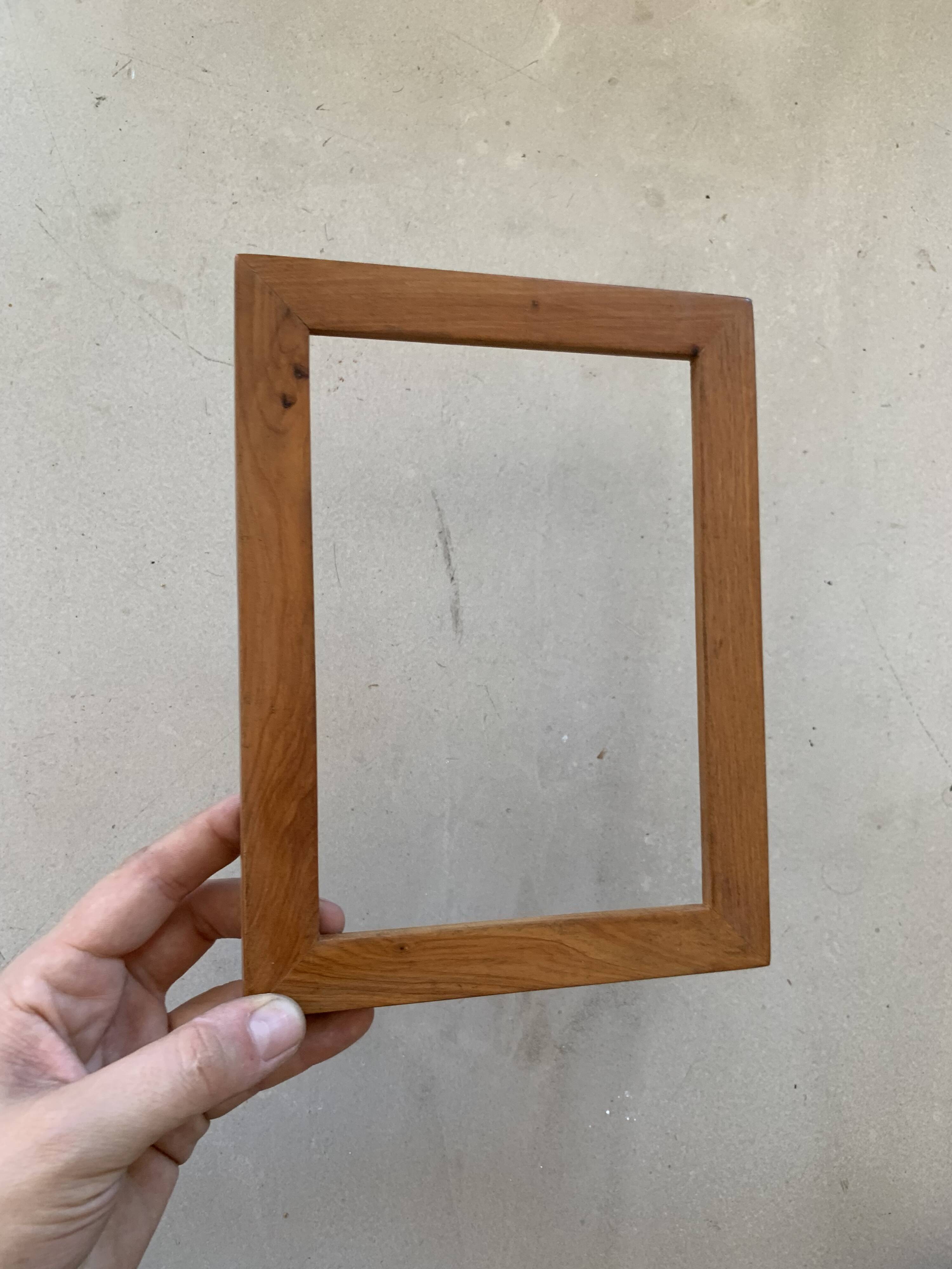 Small wooden frame 16x21cm