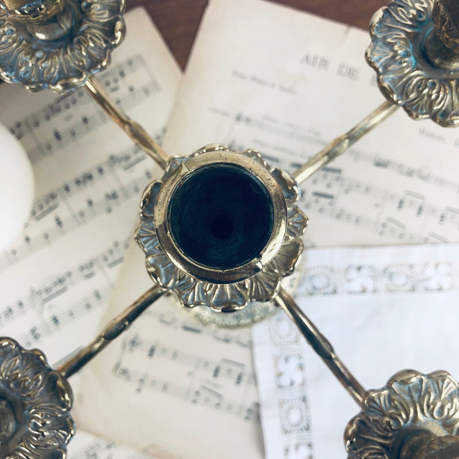 5-branch bronze chandelier