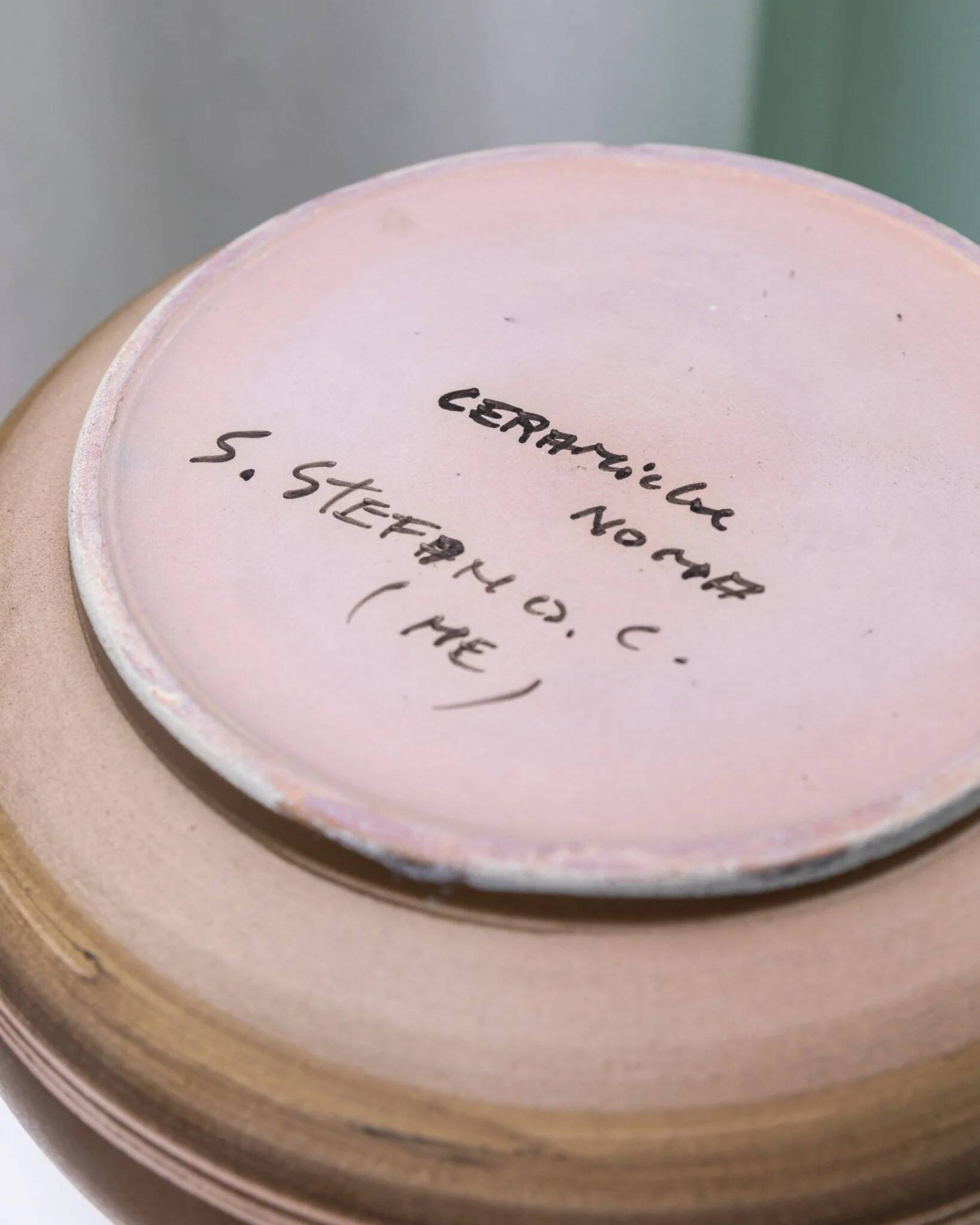 Beige Ceramic Vase by Cianciolo Noma Messina, 1960s Mid-Century Signed Italian Studio Vase