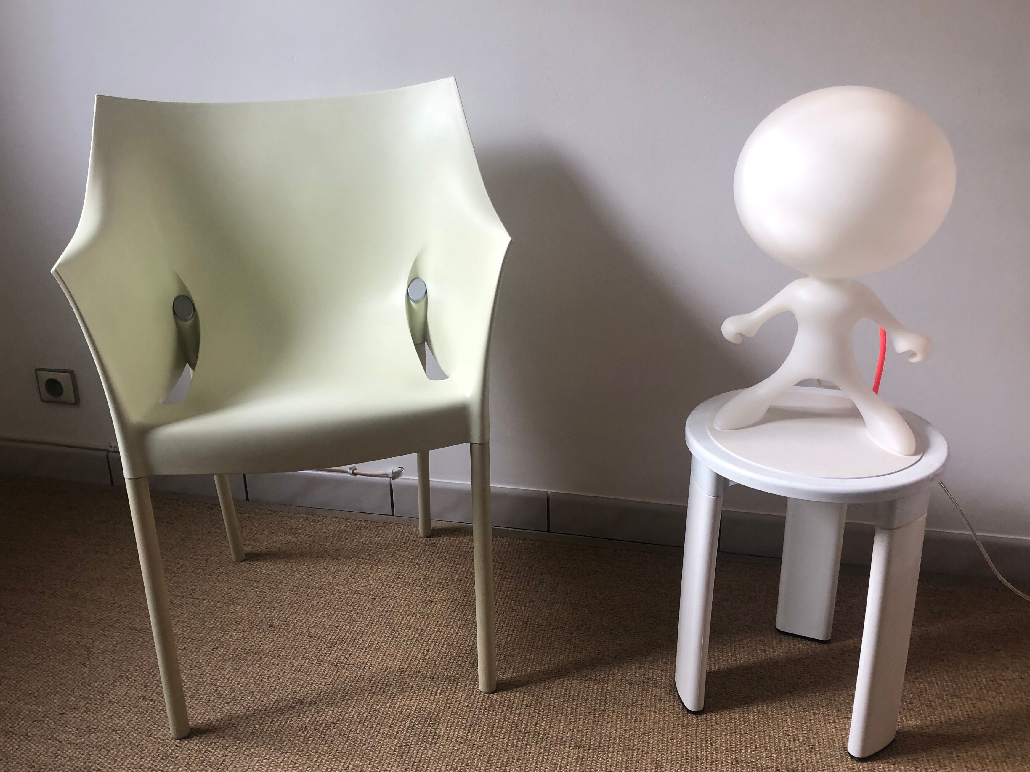 Fauteuil Dr No édité par Kartell design Philippe Starck 90