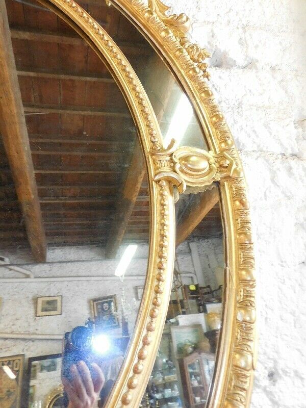 Mirror medallion dore of the 19th century 180x116cm