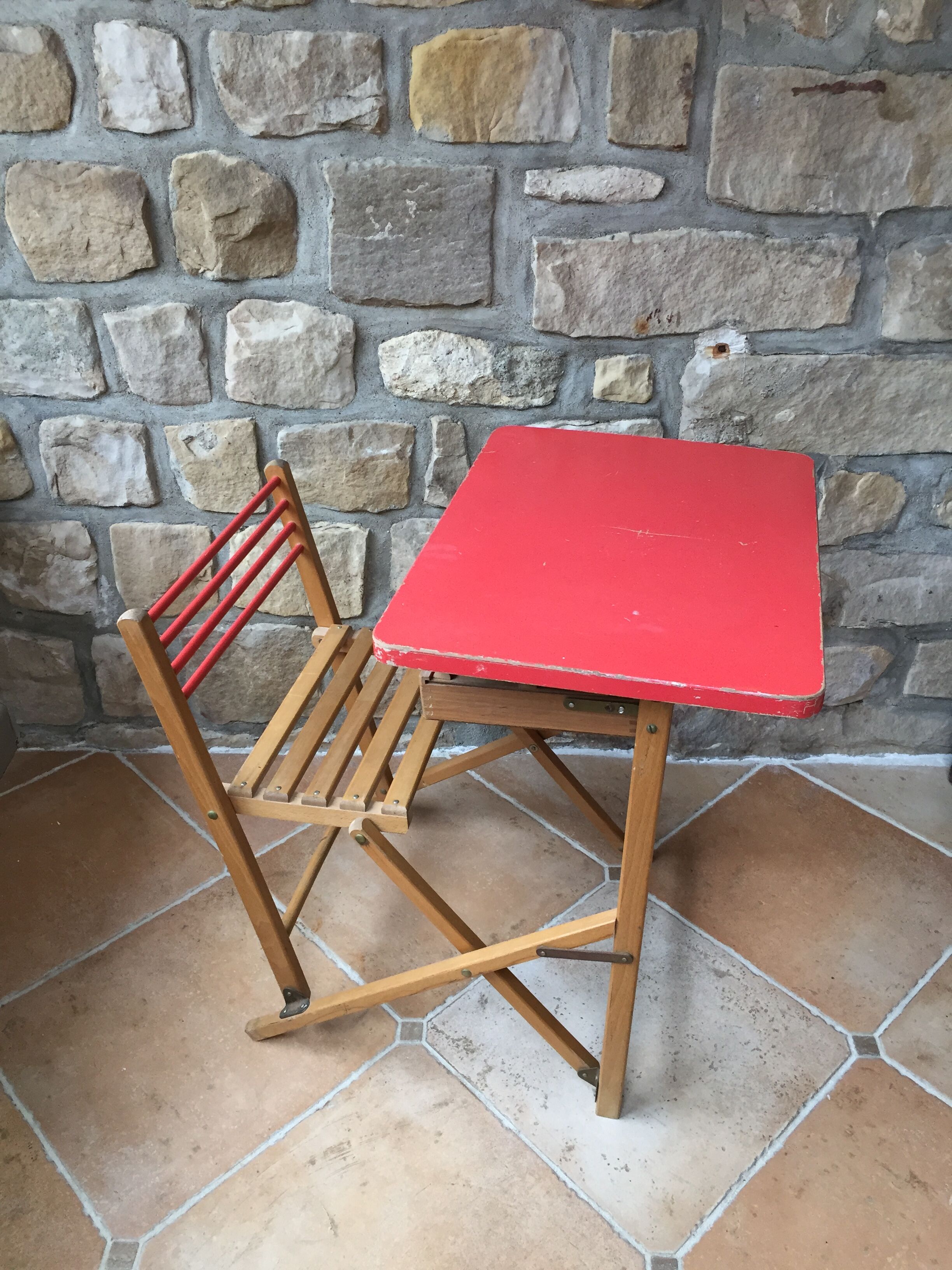 Bureau d'écolier en bois pliable vintage