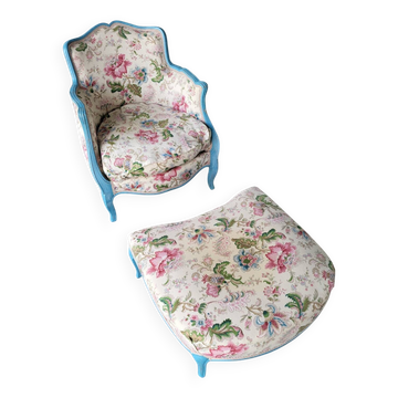 Louis XV style bergère and its footrest