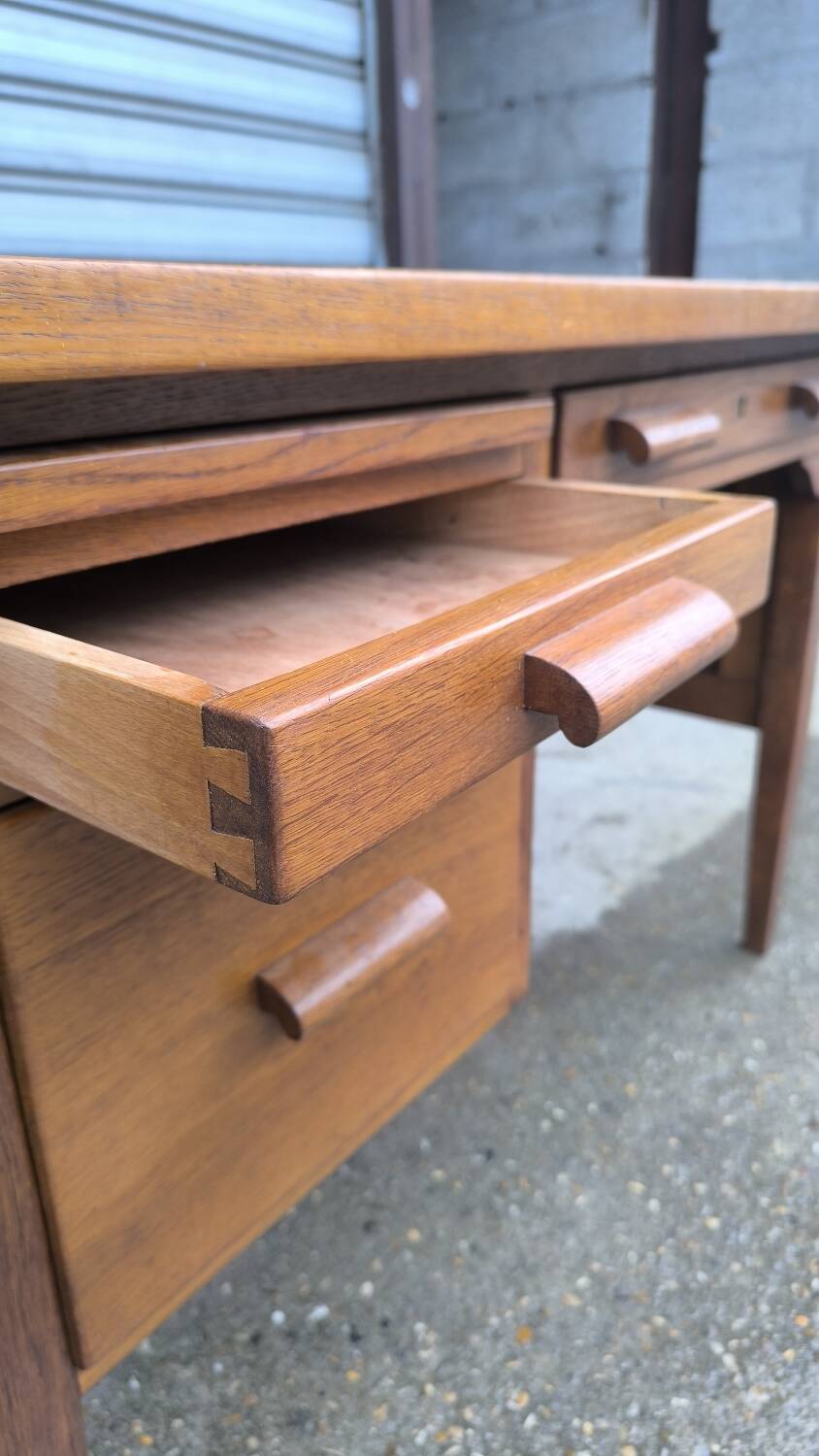 Master's desk in solid oak