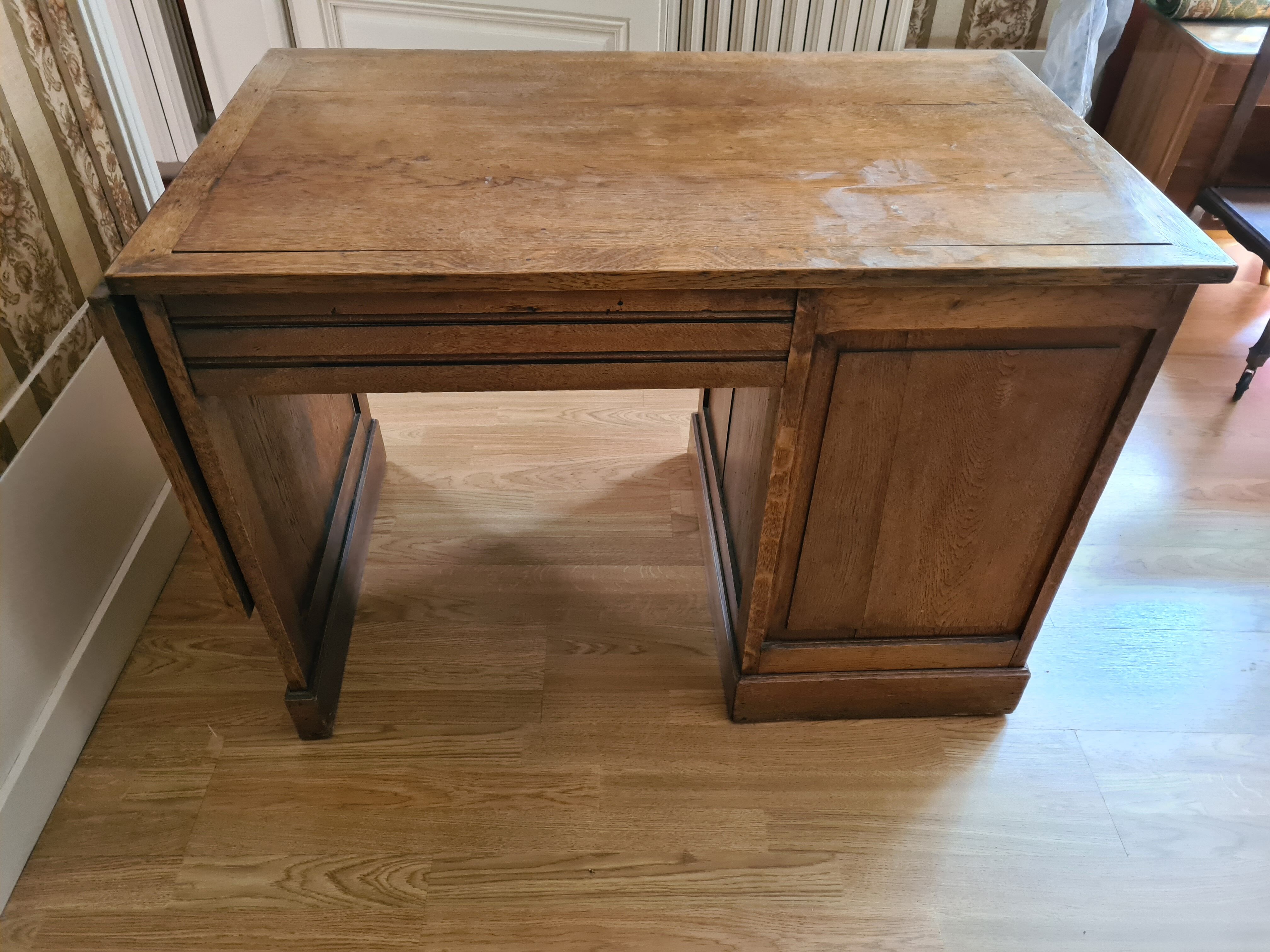 Bureau  à tiroirs