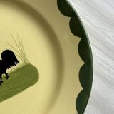 “Teller Keramik” ceramic plate with rooster motif.