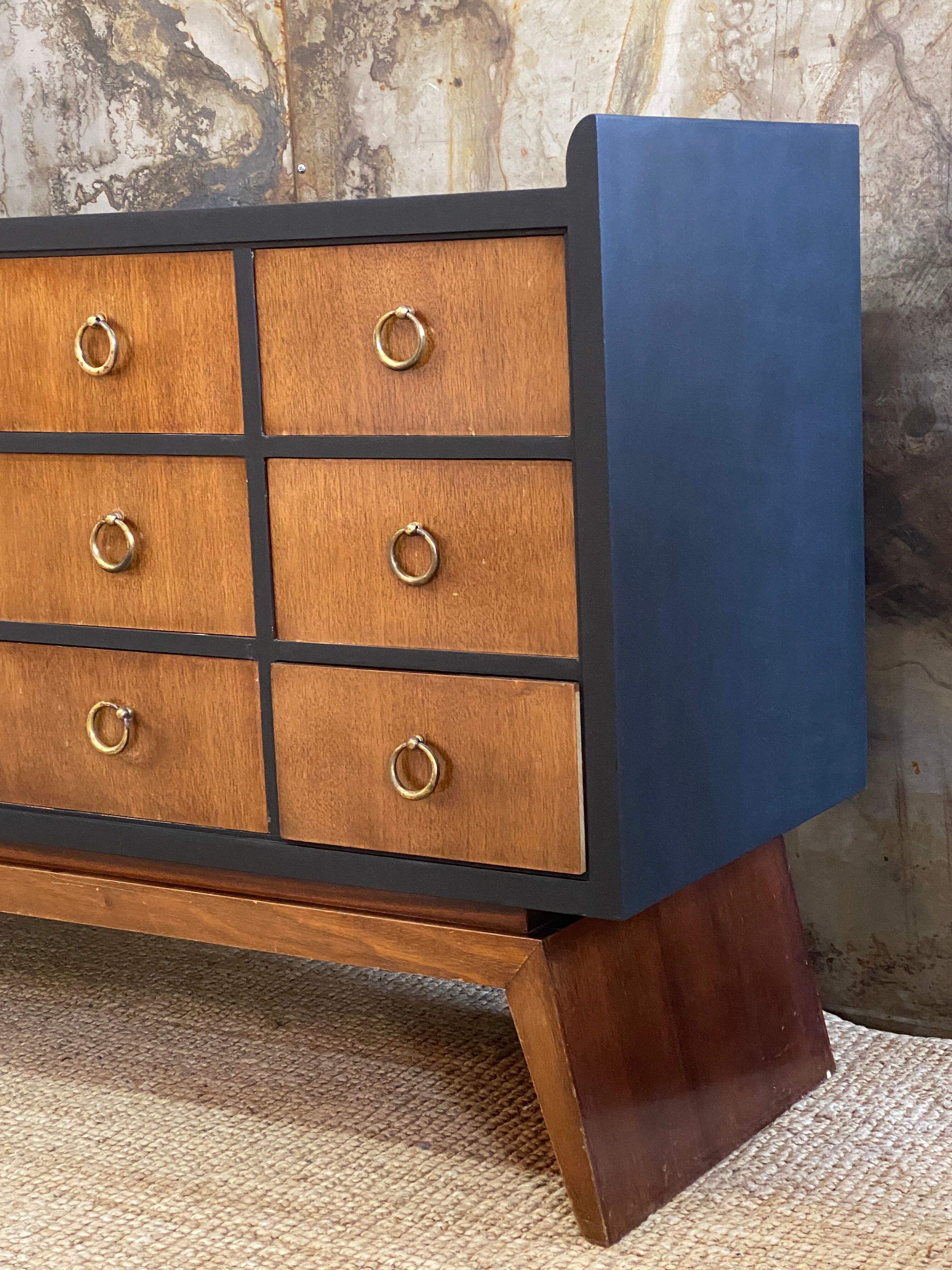 Chest of drawers feet boat