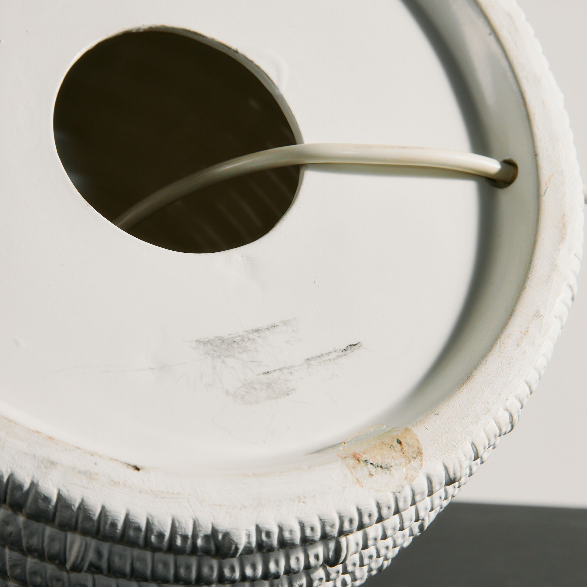Ceramic table lamp
