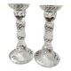 Paire de Bougeoirs Art Déco/Portieux. En verre de cristal pressé. Exécution en torsades. Haut 15 cm