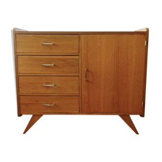In the 1950s oak buffet