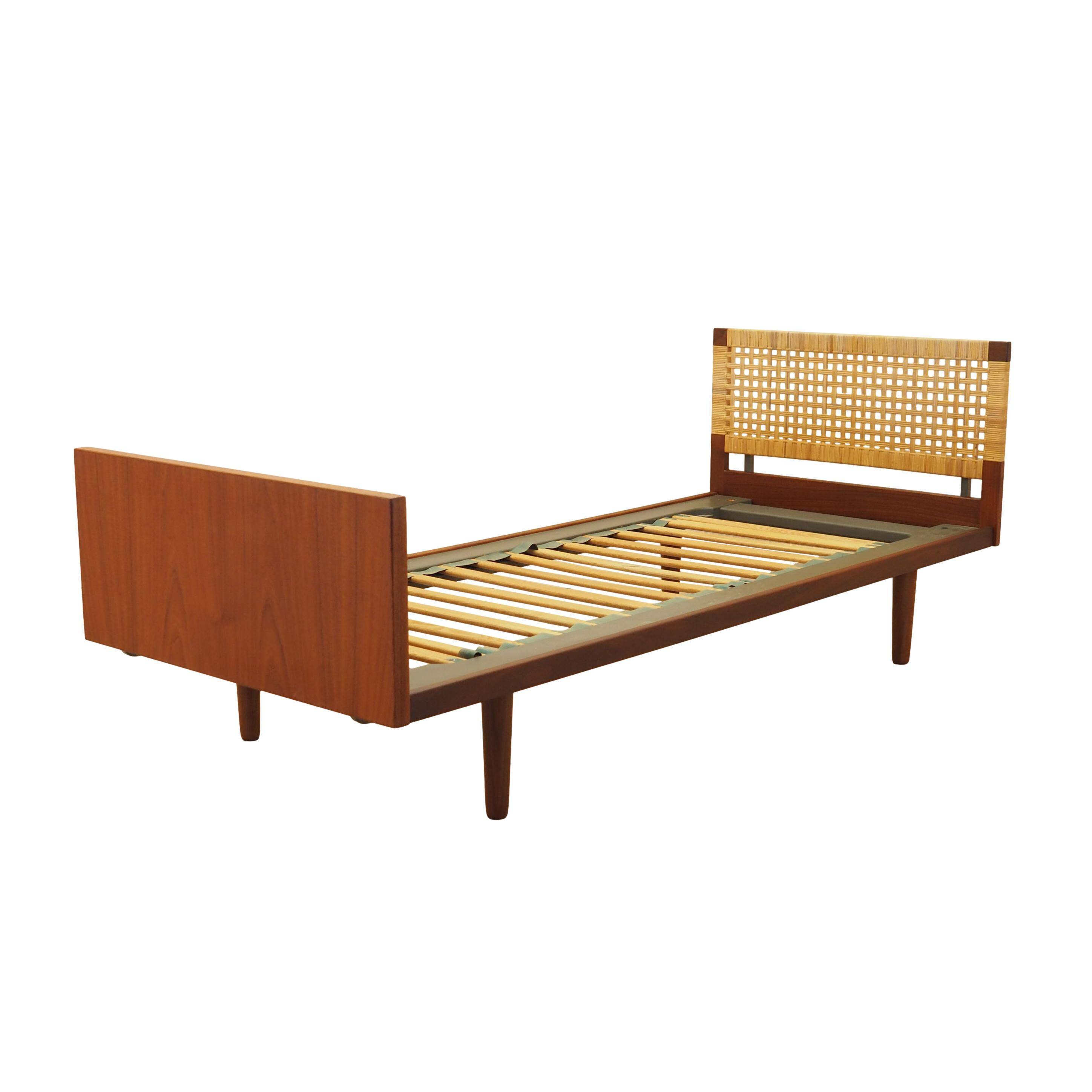 Teak bed, Danish design, 1960s, designer: Hans J. Wegner, manufacturer: Get