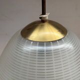 Suspension en verre du milieu du siècle attribuée à Wilhelm Wagenfeld, Munich, Allemagne, années 1950