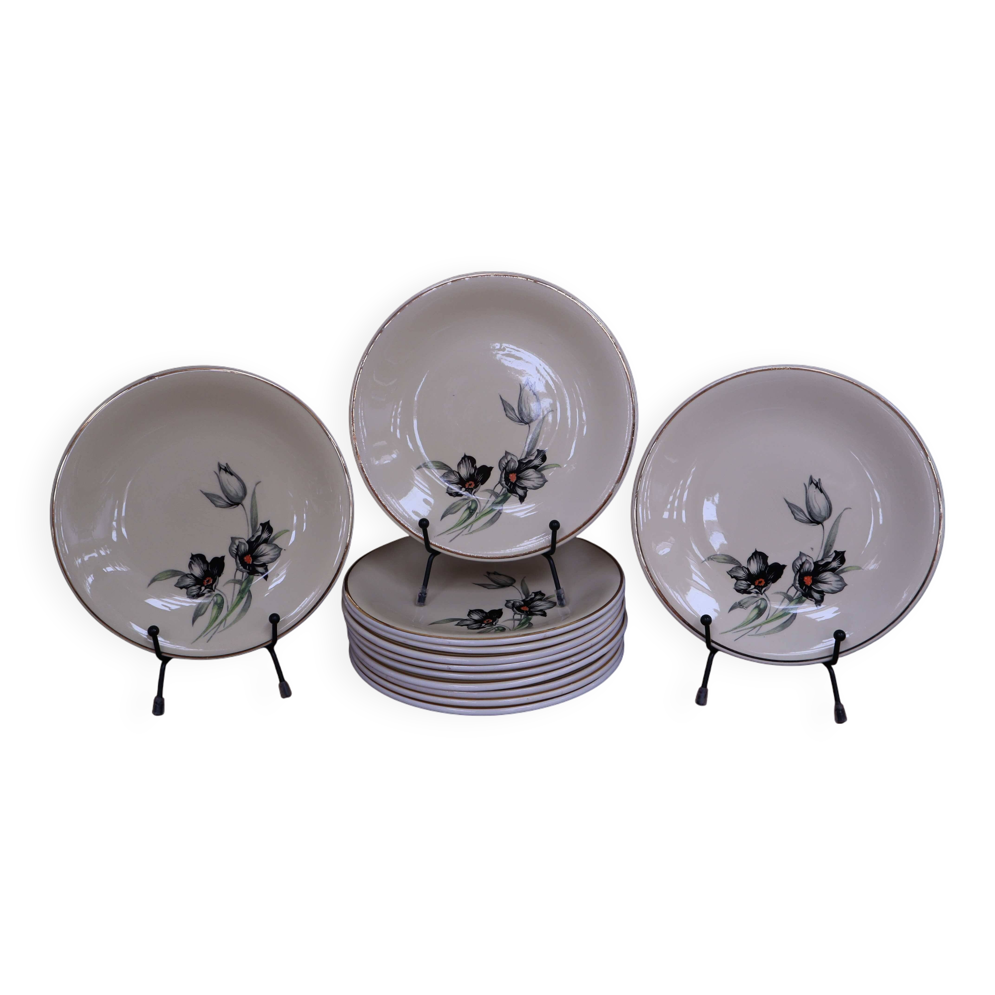 12 dessert plates, Tulips model, Céranord St Amand