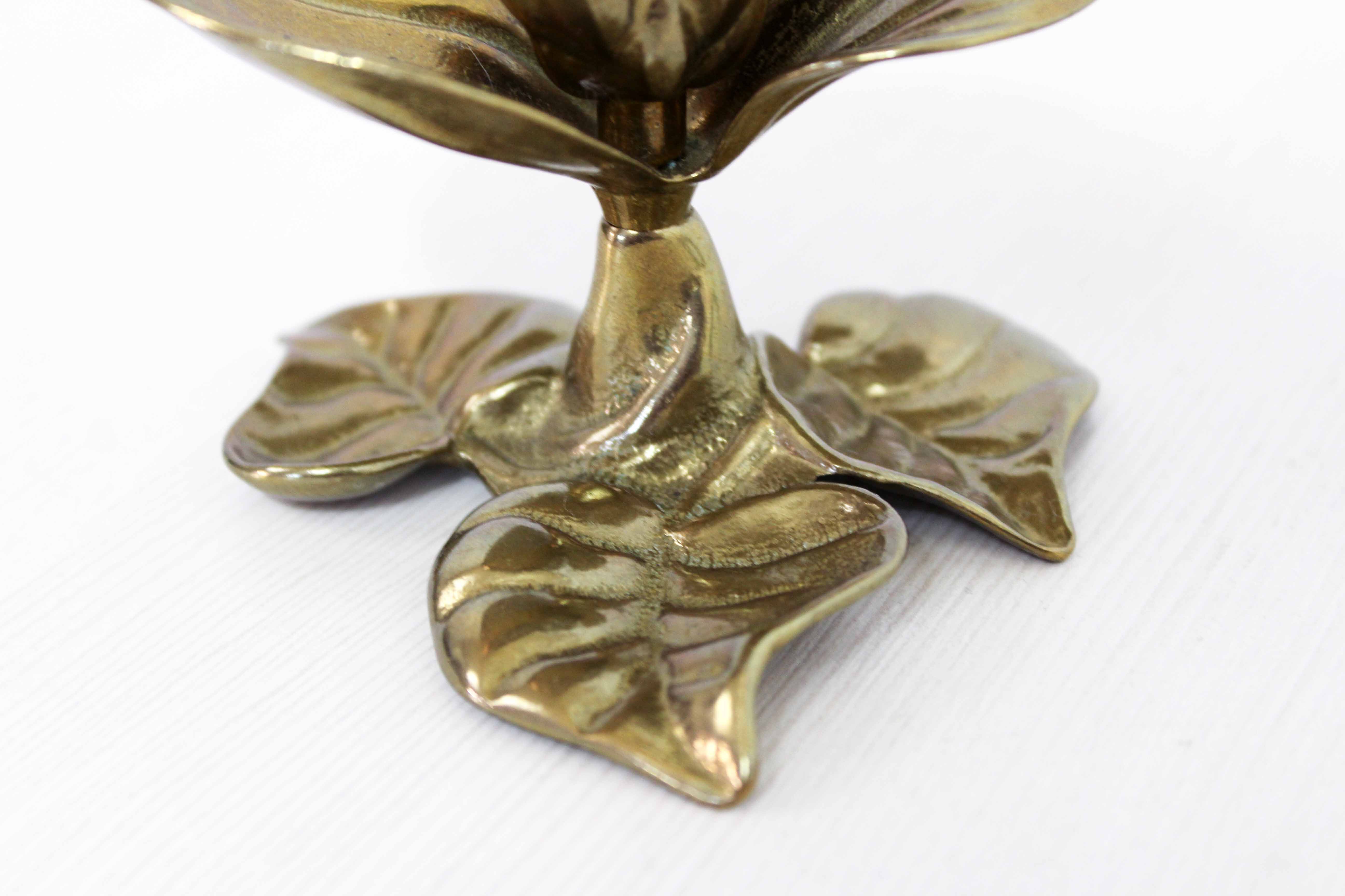 Brass leaf candle holder