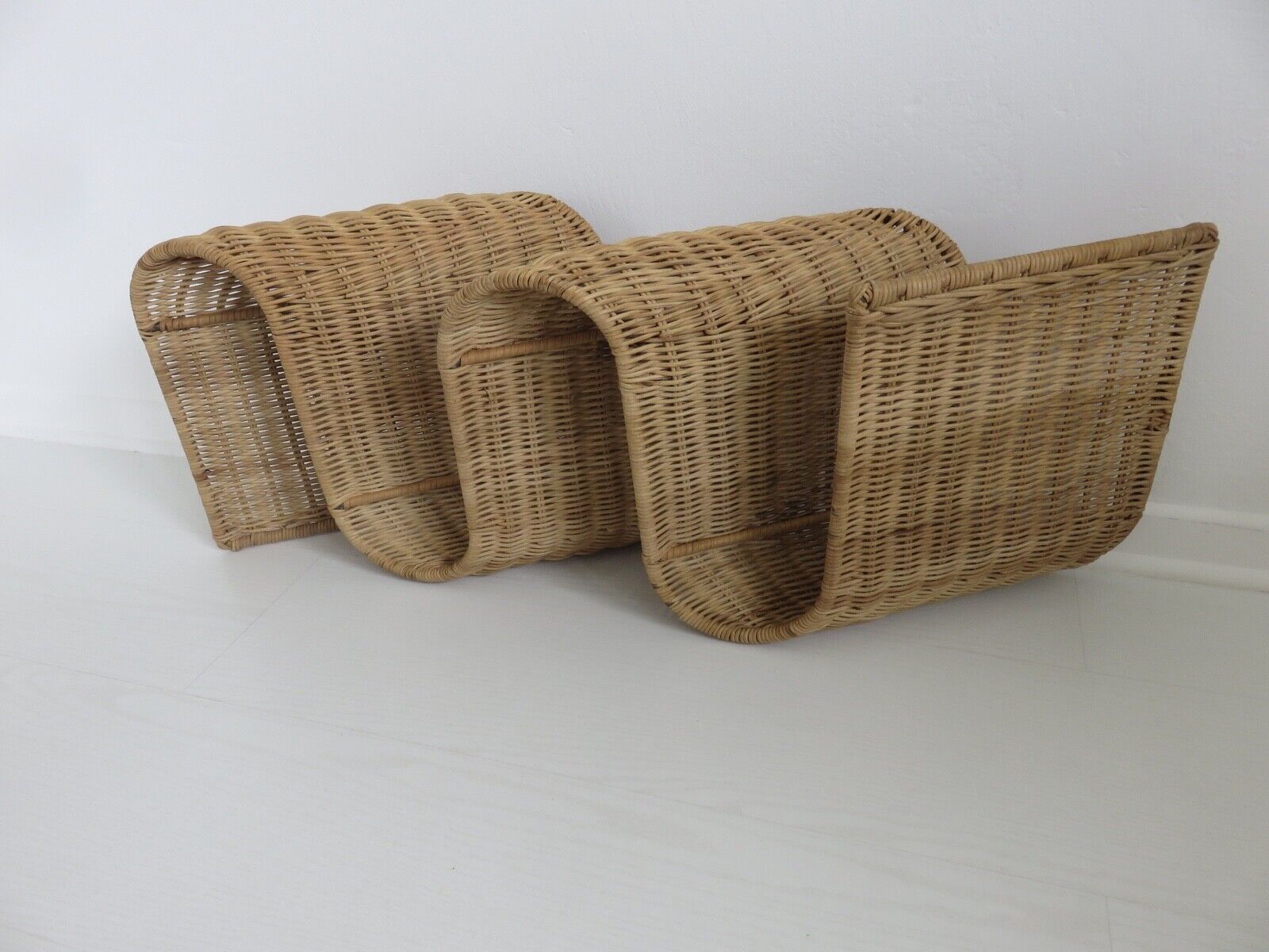 Door magazines wall in rattan Italy 70s