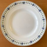 6 assiettes plates anciennes en faïence de Saint-Amand (Nord)