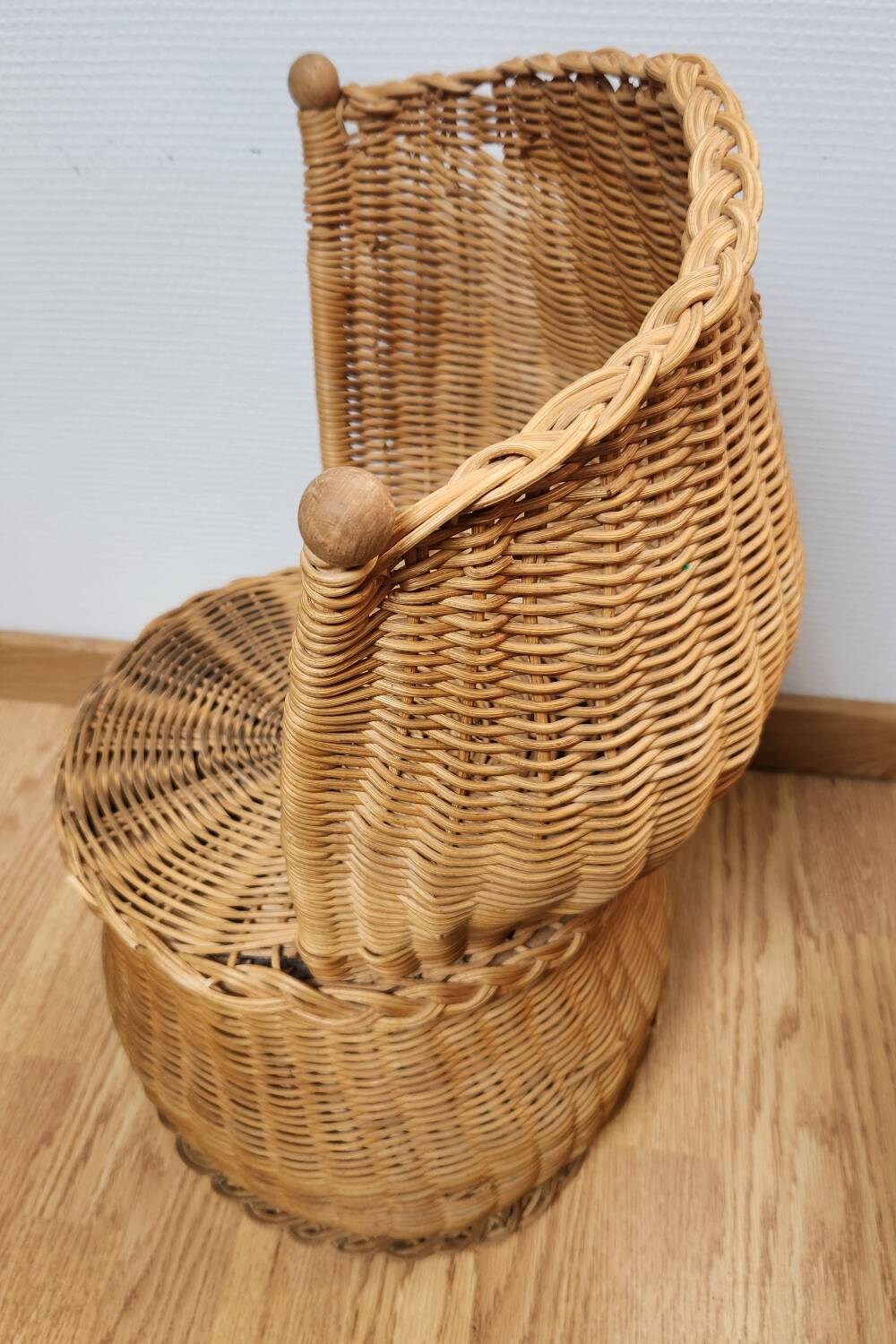 Fauteuil corbeille enfant en osier