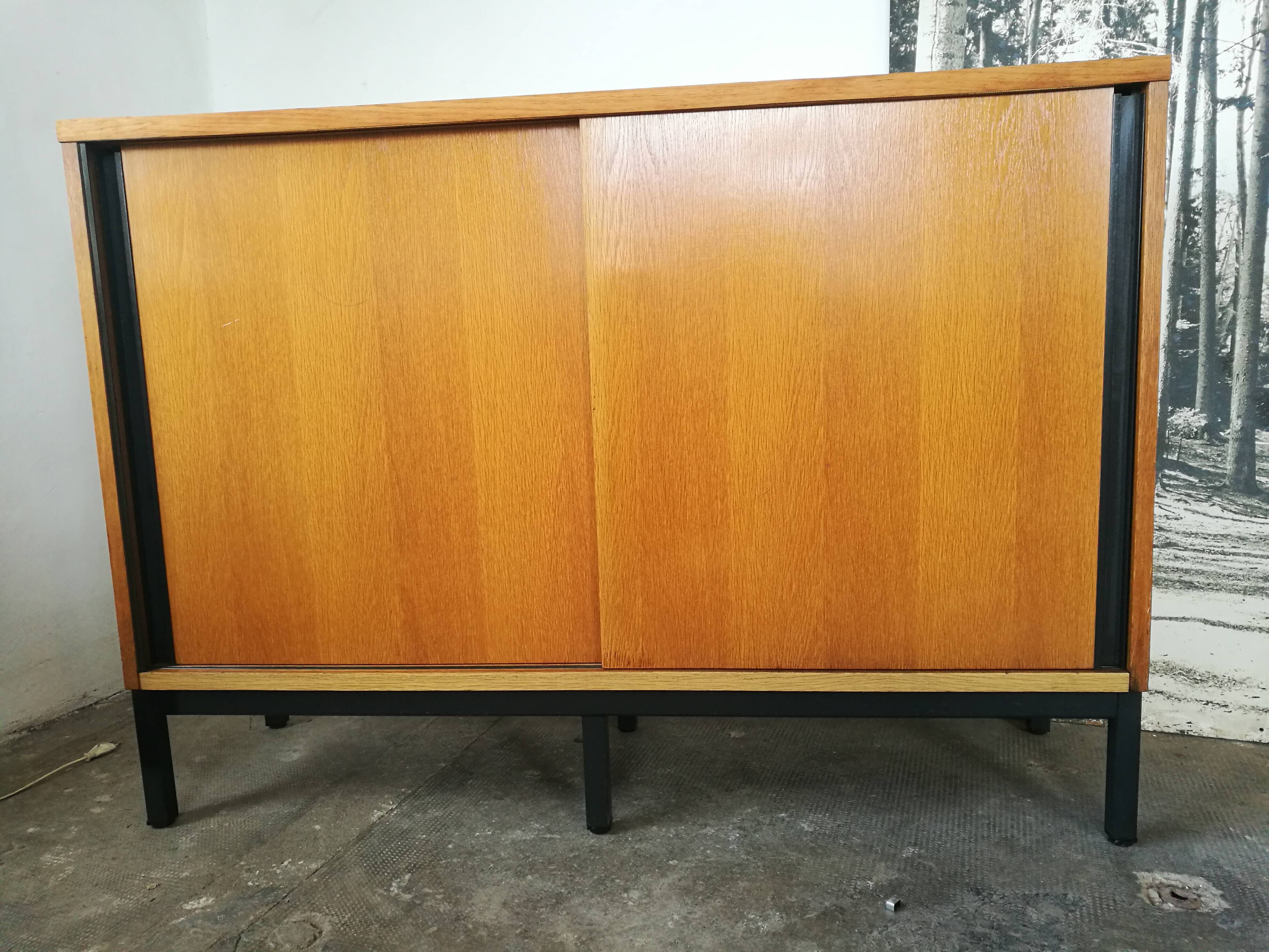 Vintage top sideboard from the 80s, sliding doors