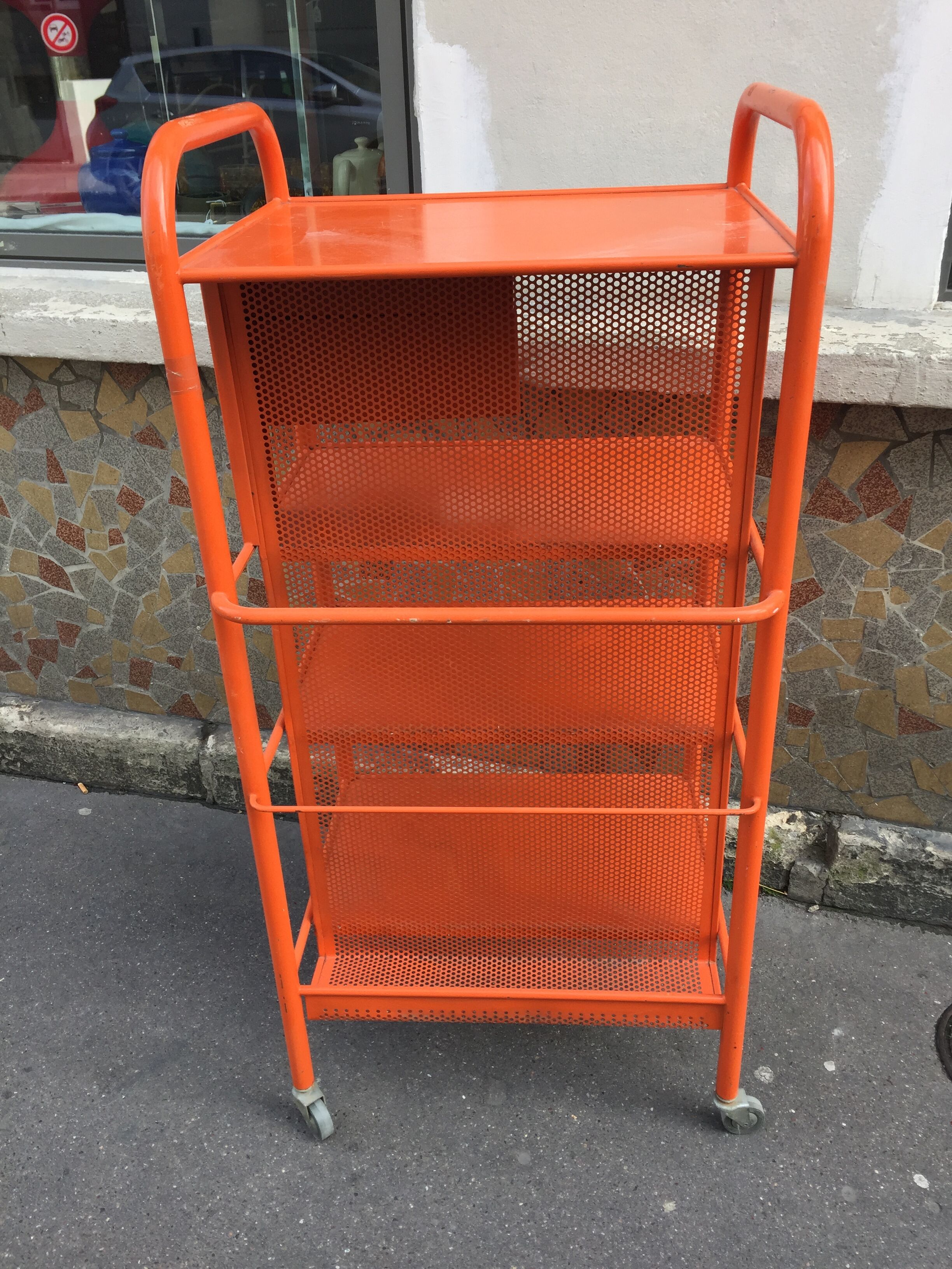 Meuble industriel de rangements