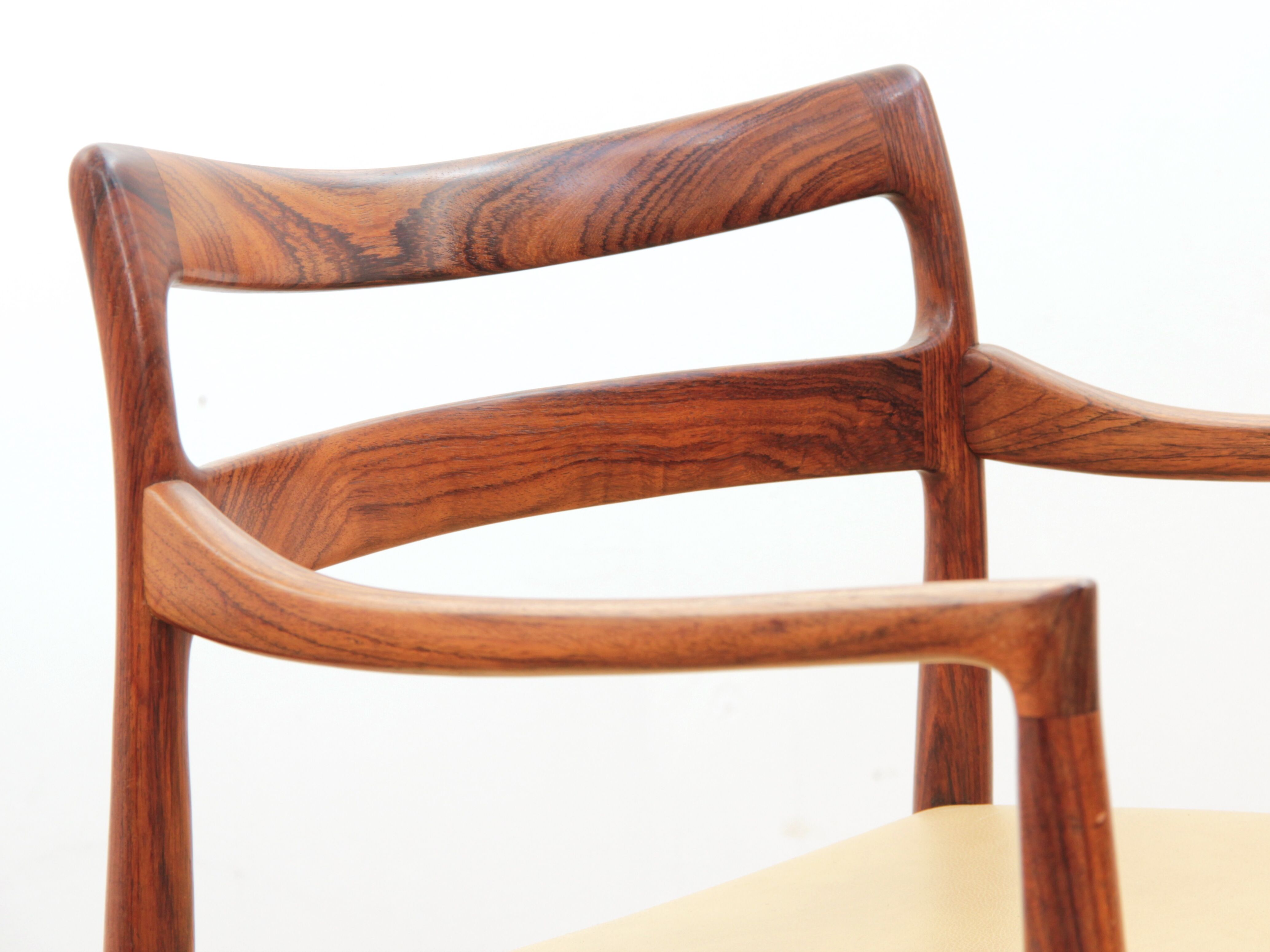 Scandinavian chair in rio rosewood
