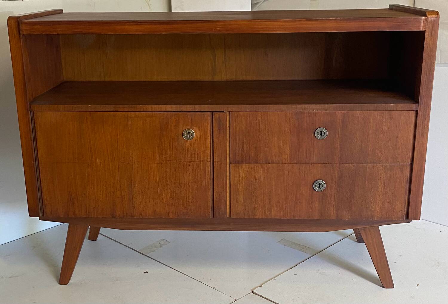 Vintage sideboard with compass feet