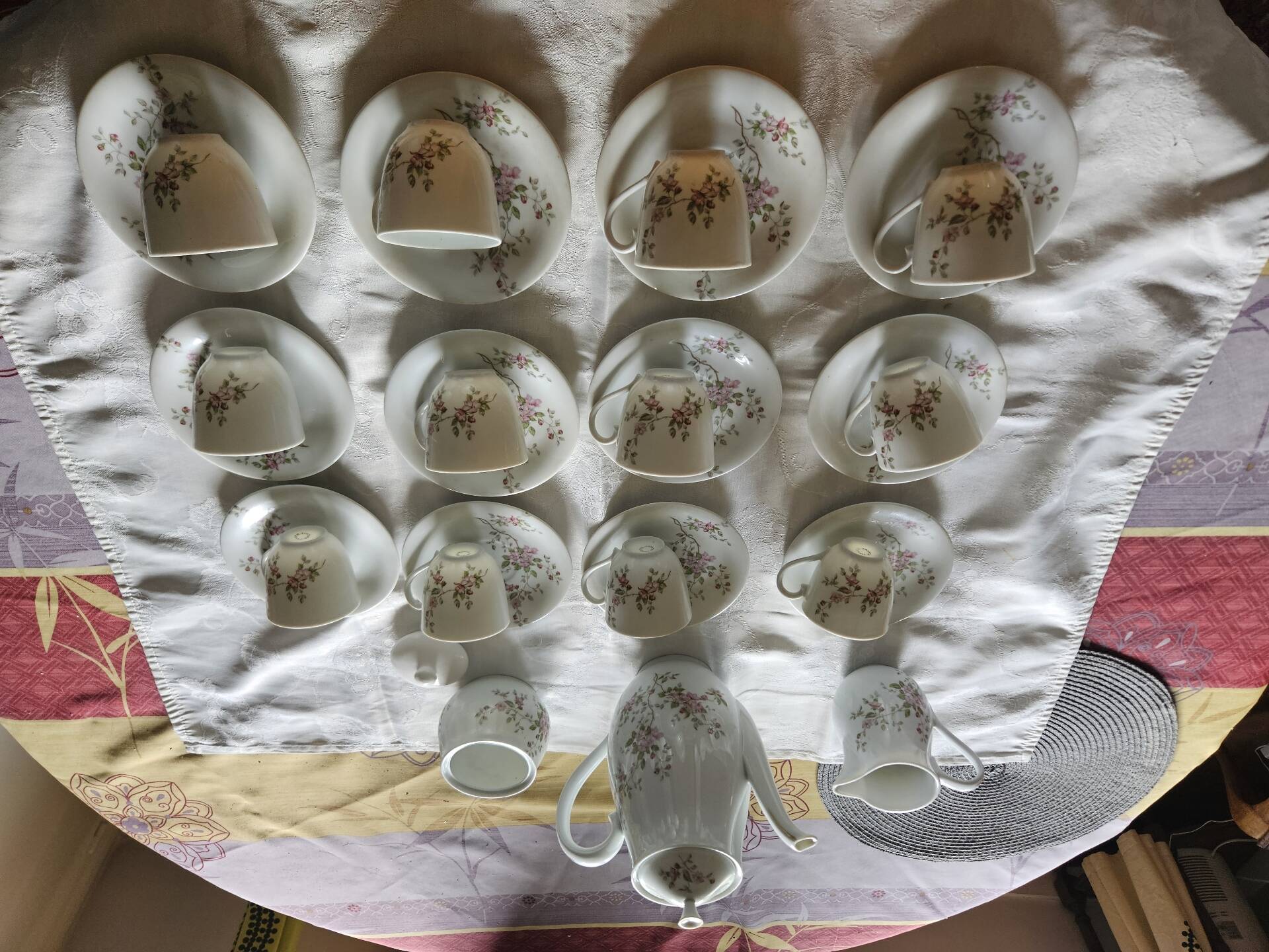 Coffee/tea service