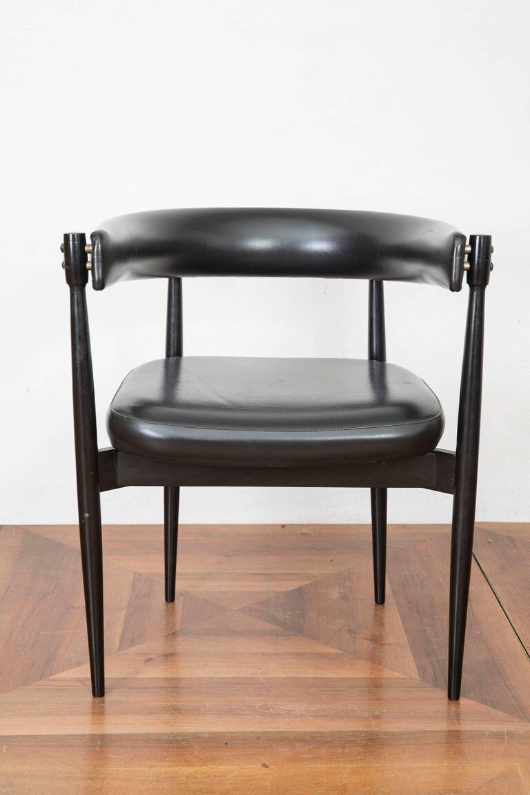 Paire de chaises italiennes Fratelli Reguitti