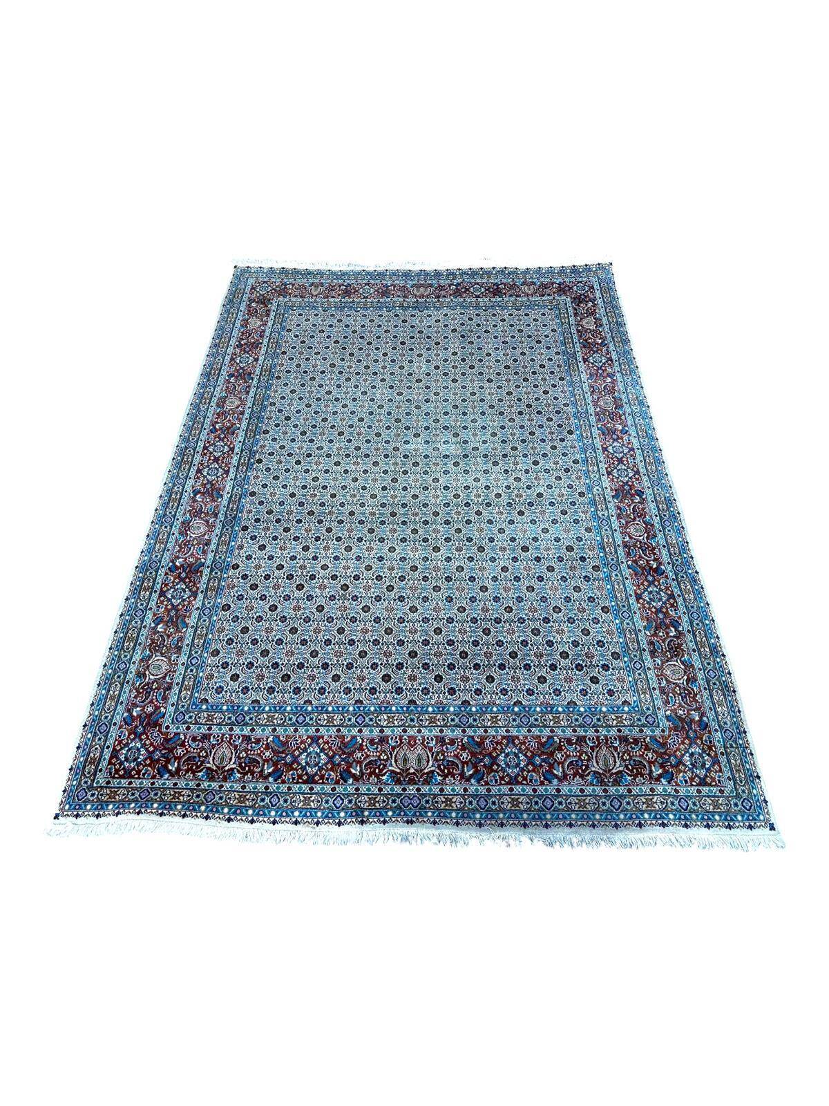 Handmade Persian rug 240cm x 170cm