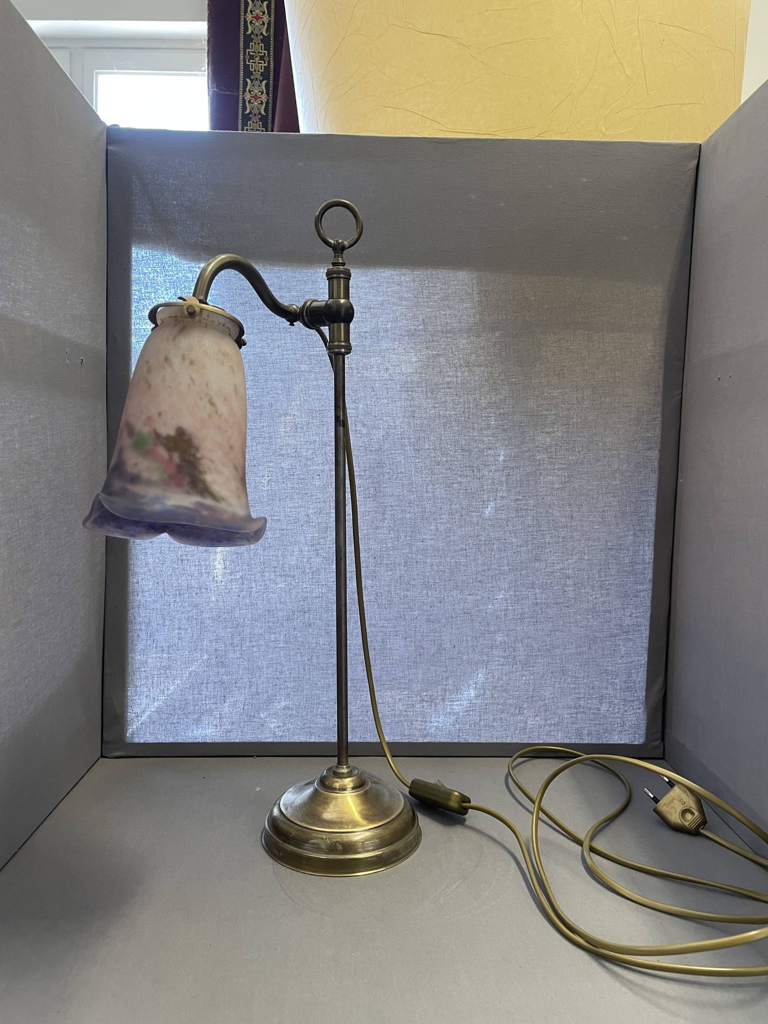 brass lamp that raises and lowers