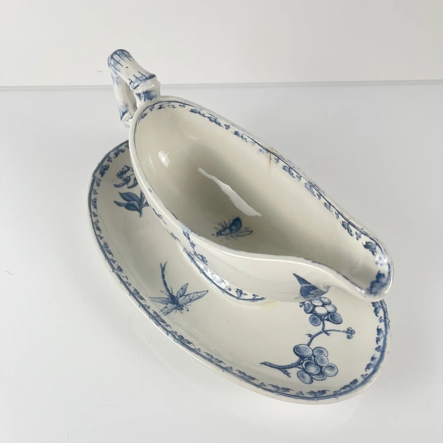 Saucière terre de fer "Carmen", Sarreguemines, bleu, 1875-1900