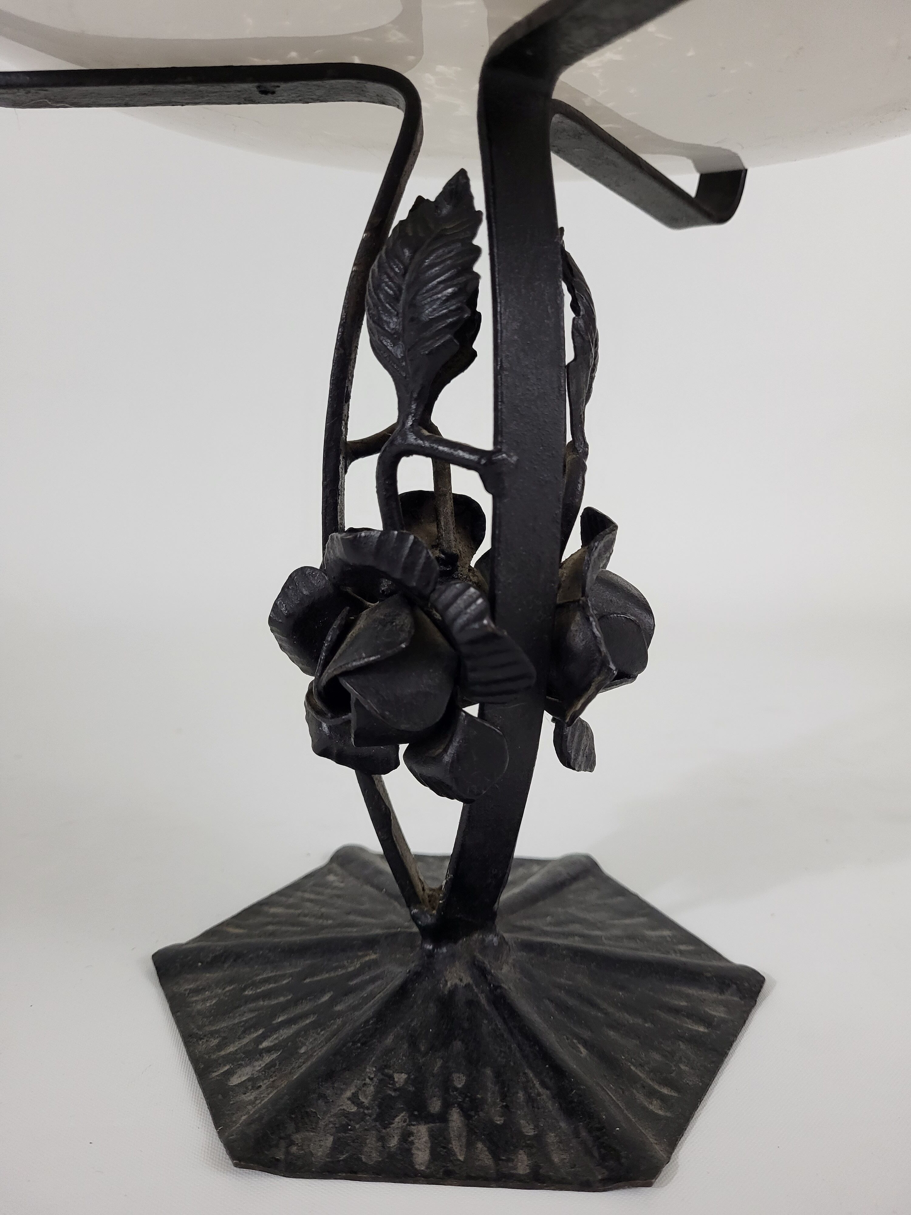 Art Deco centerpiece