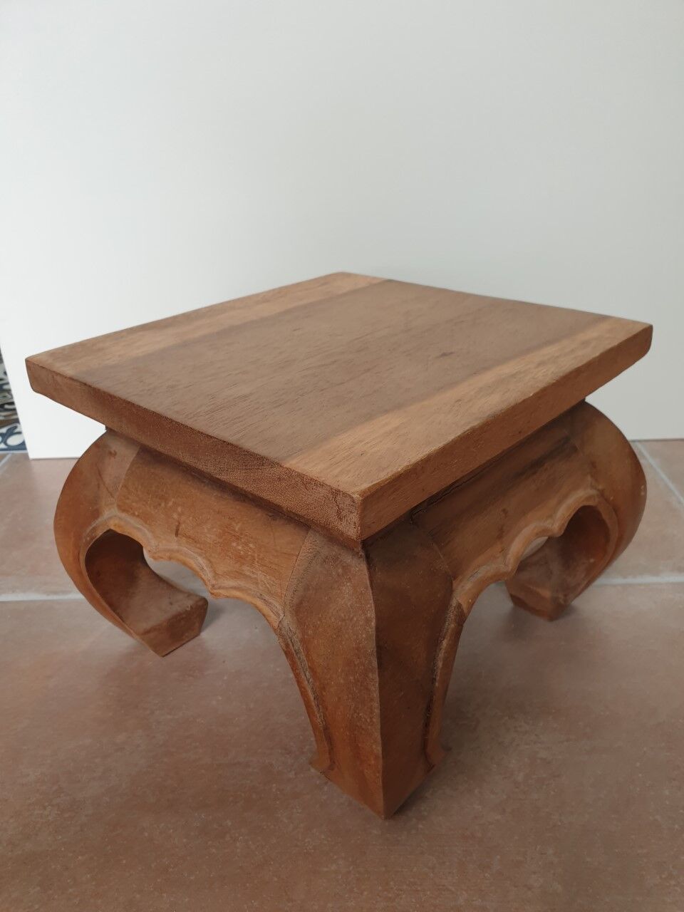 Opium table carries plant