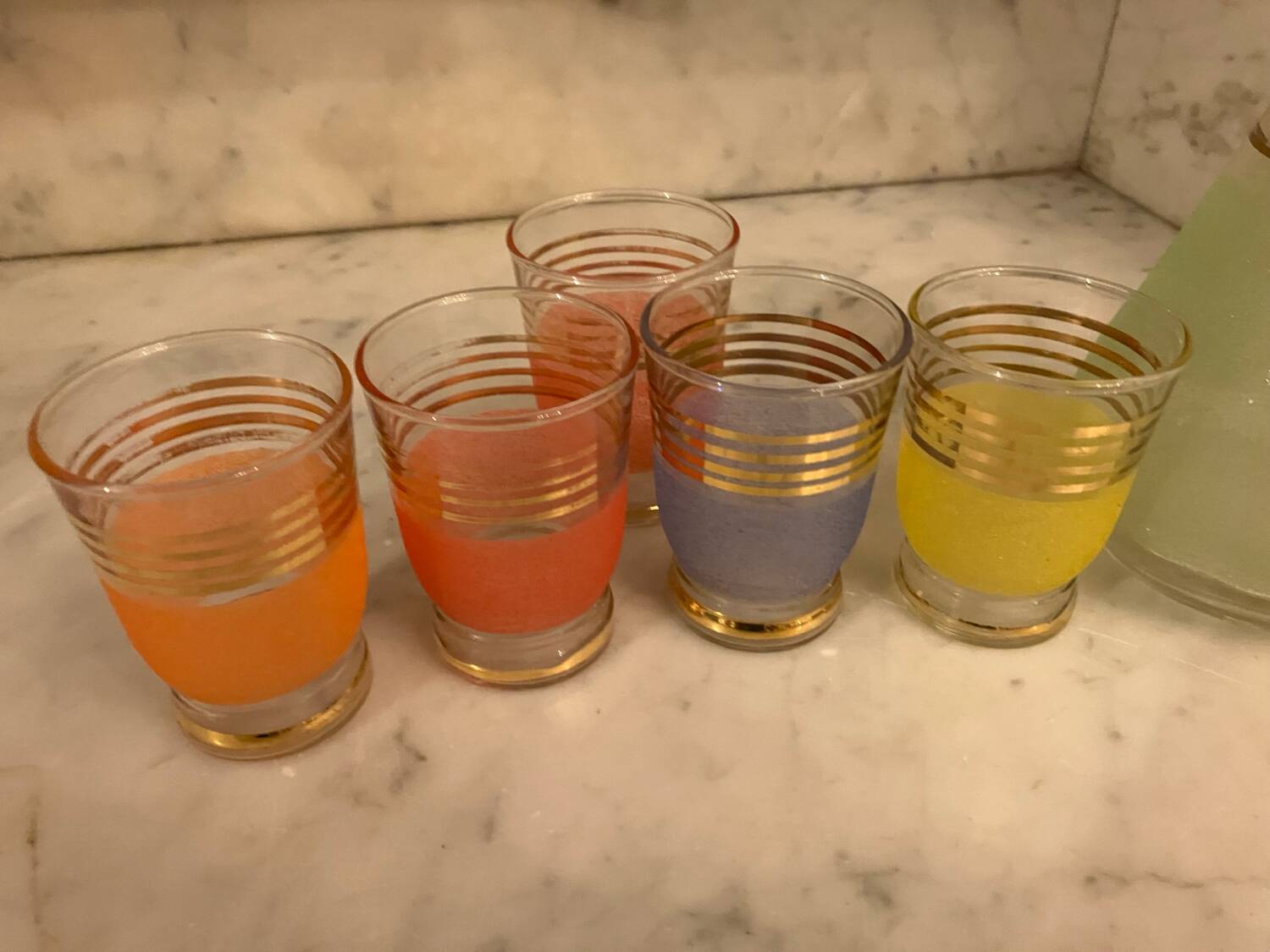 Old carafe + glasses service