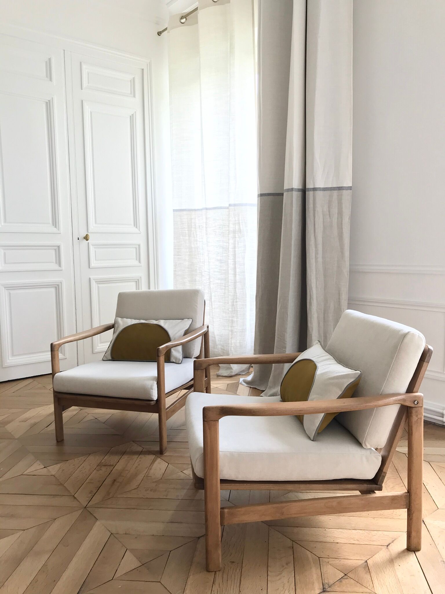 Armchairs BZ light beige buckle