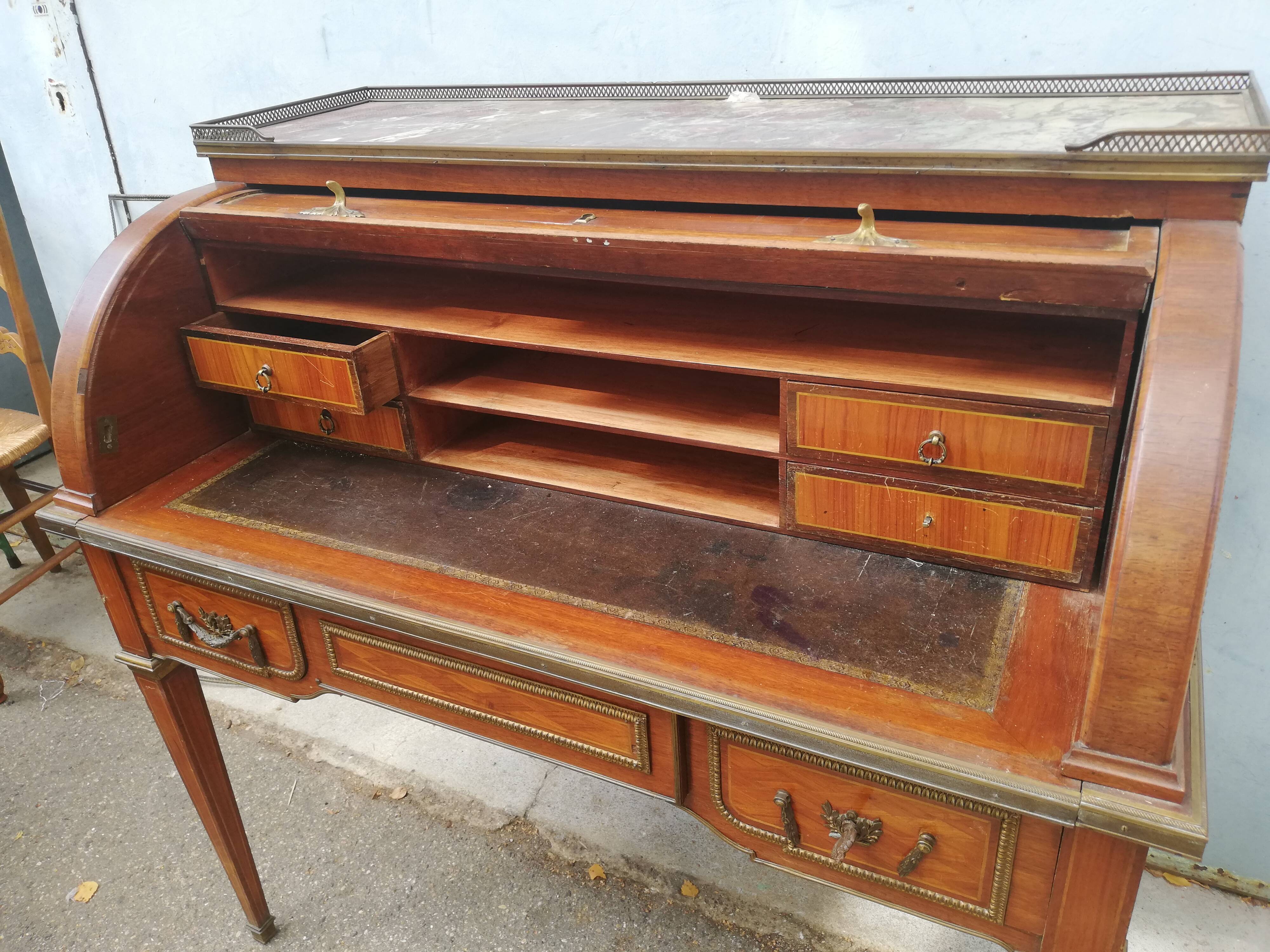 Louis XVI cylinder desk