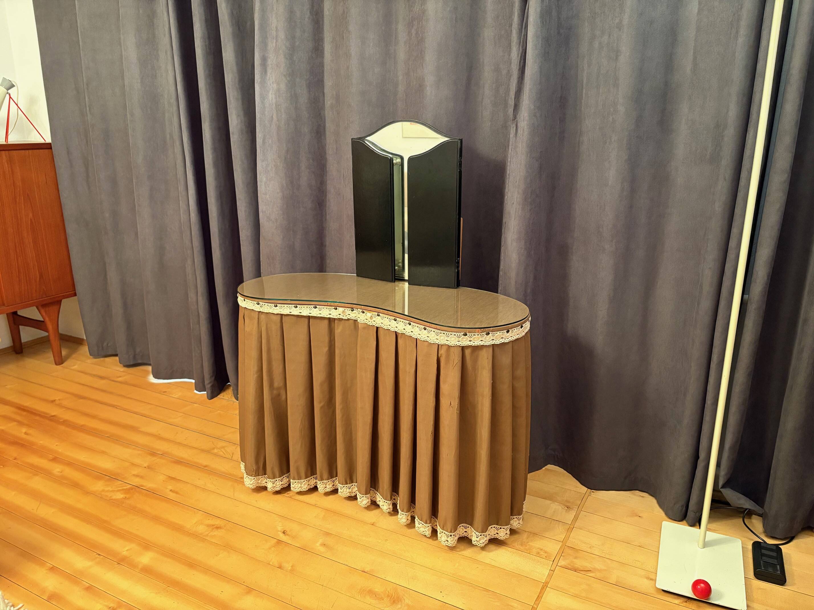 Dressing table, Scandinavia, 1940s/1950s