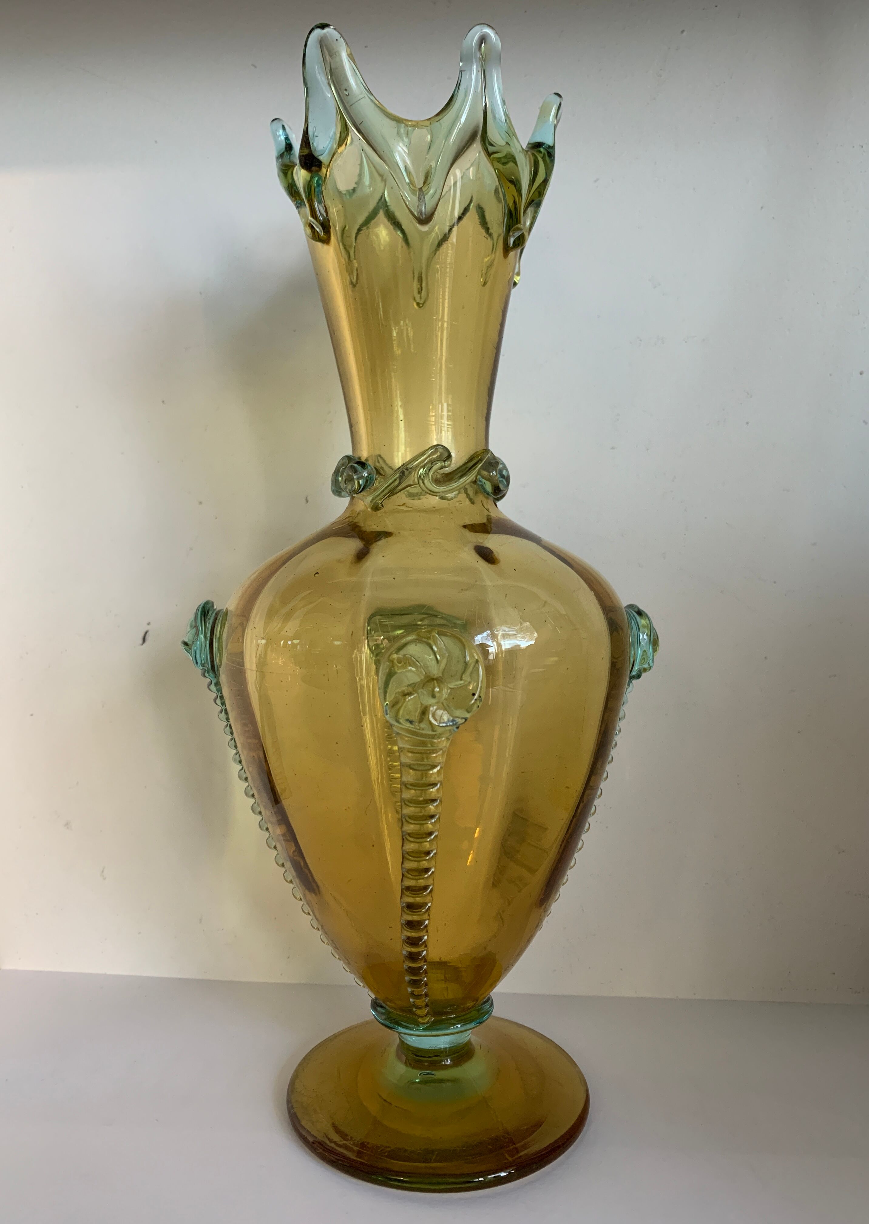 Georges Sand glass vase
