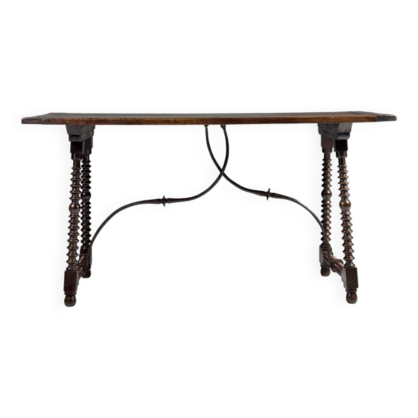 Table espagnole du XVIIIe siècle