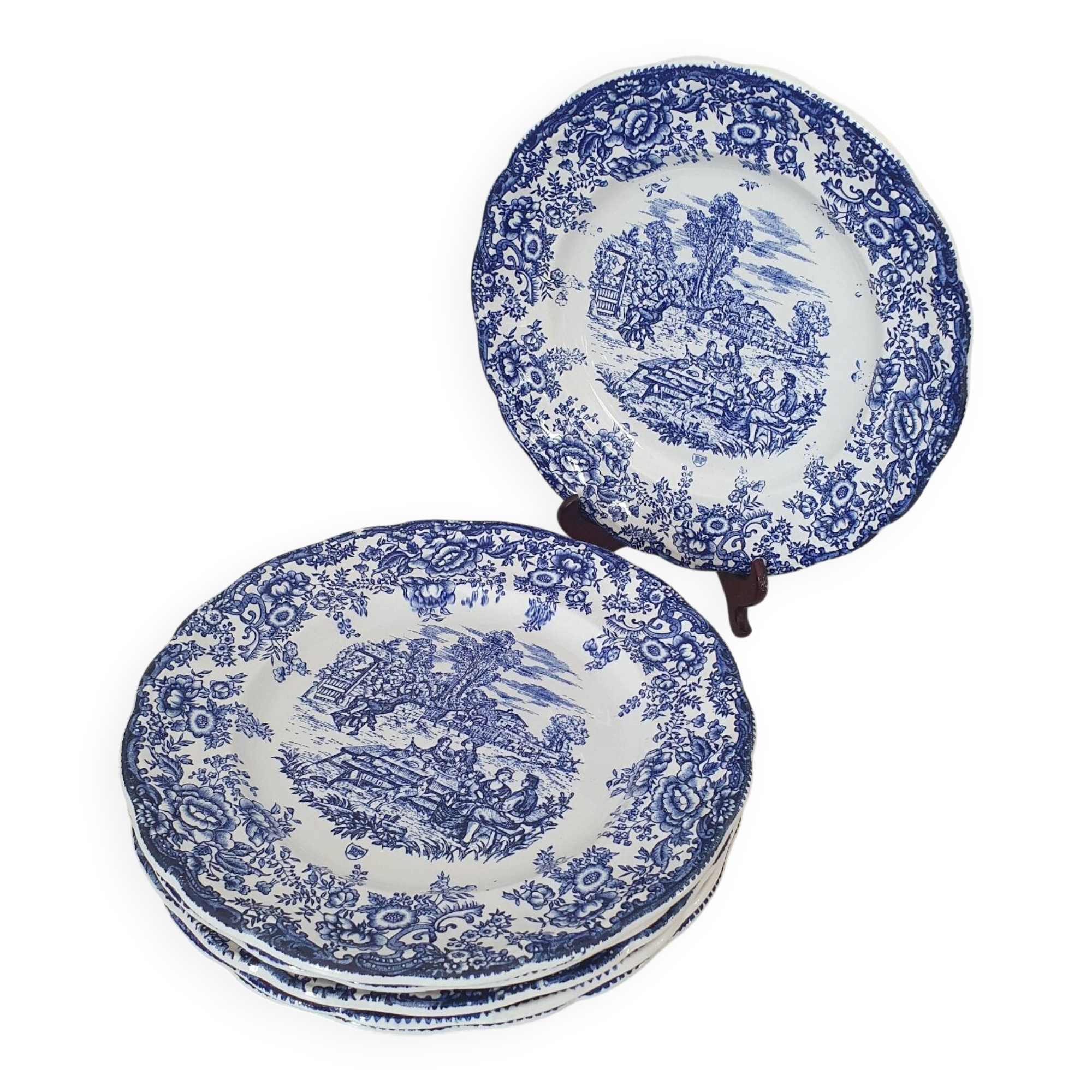 6 earthenware plates with floral and pastoral scene motifs