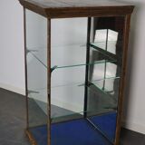 Mahogany showcase painted at the end of the nineteenth century